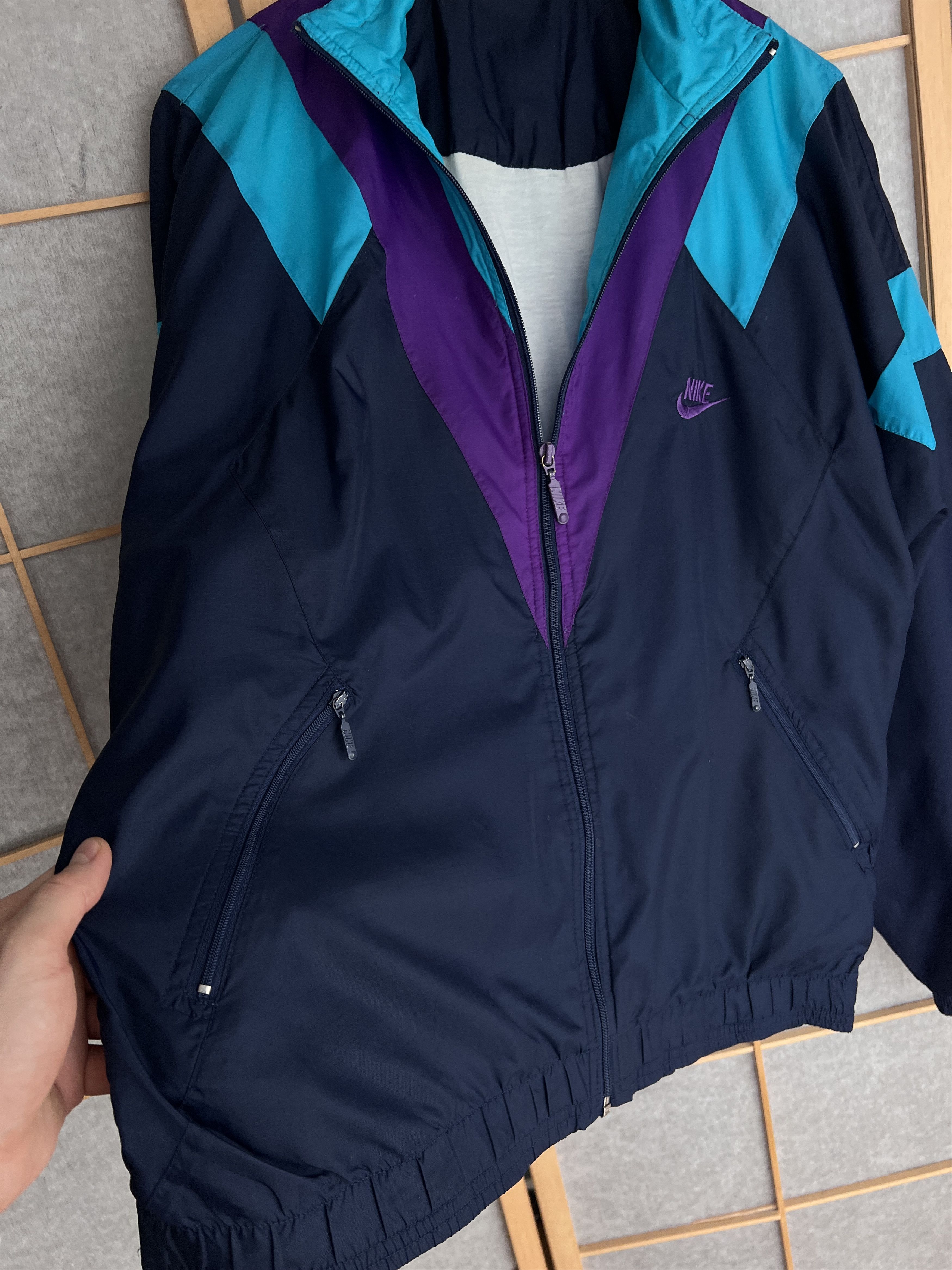 Nike Nike vintage 1990s nylon multicolour track top retro jacket Size US L / EU 52-54 / 3 - 14 Thumbnail