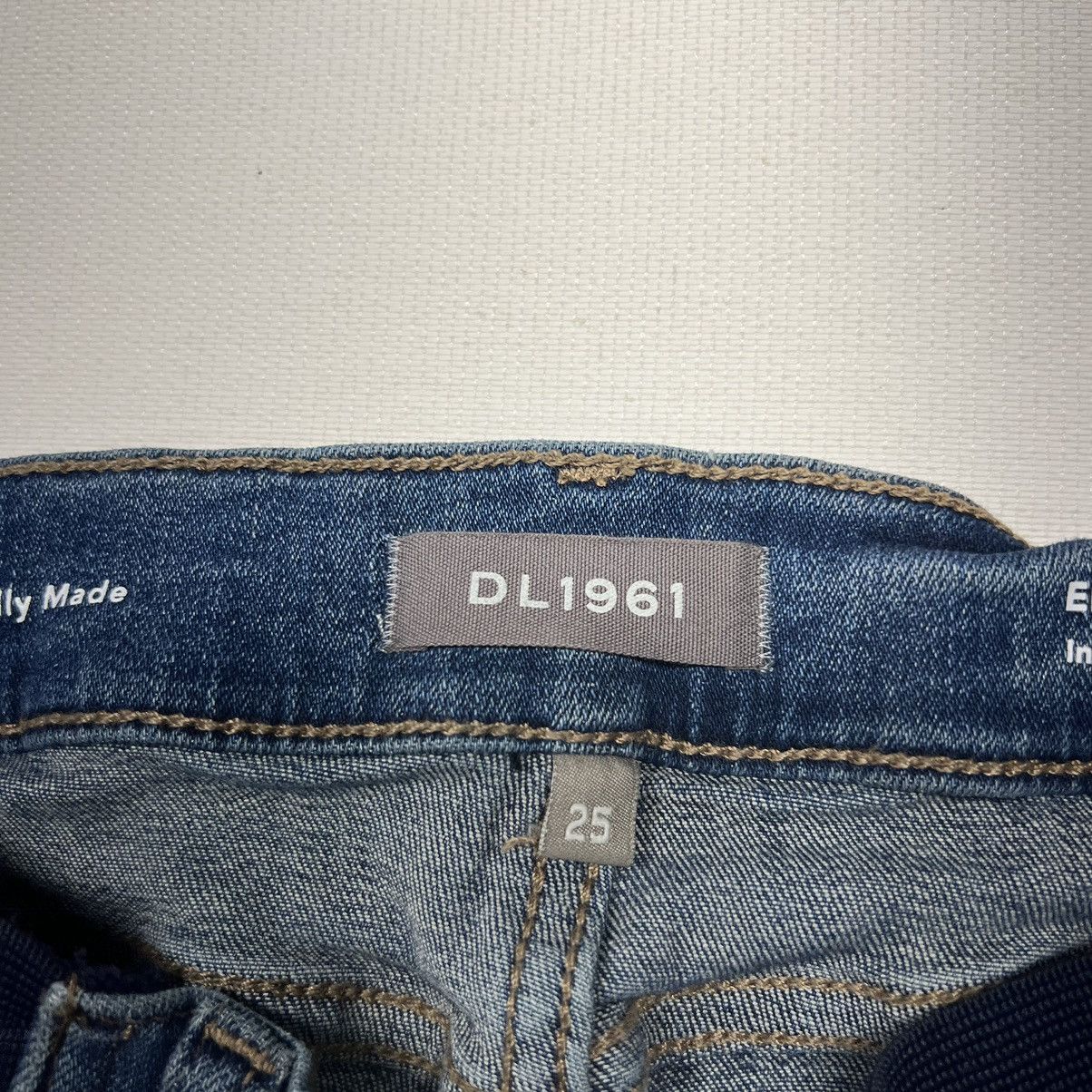 DL1961 DL1961 Jeans Emma Maternity Instasculpt Skinny Distressed Size 25" / US 0 / IT 36 - 9 Thumbnail