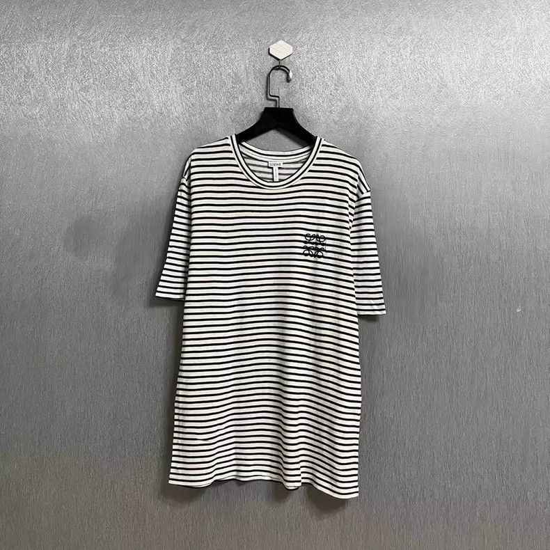 Loewe loewe Embroidered logo Knitted short sleeves 2506-Nextarrow Size US L / EU 52-54 / 3 - 1 Thumbnail