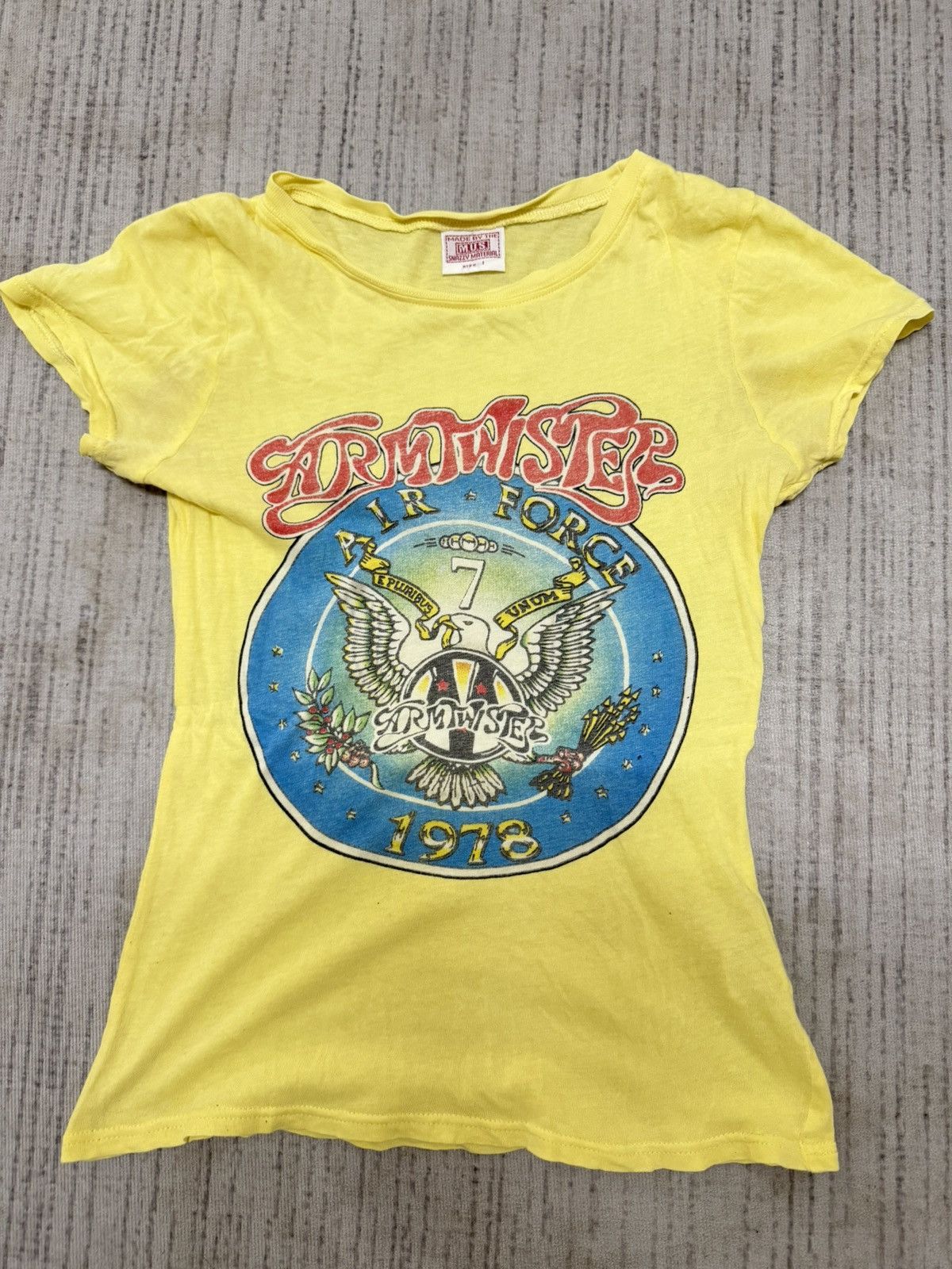 Band Tees Vintage aerosmith tshirt Size XS / US 0-2 / IT 36-38 - 1 Thumbnail