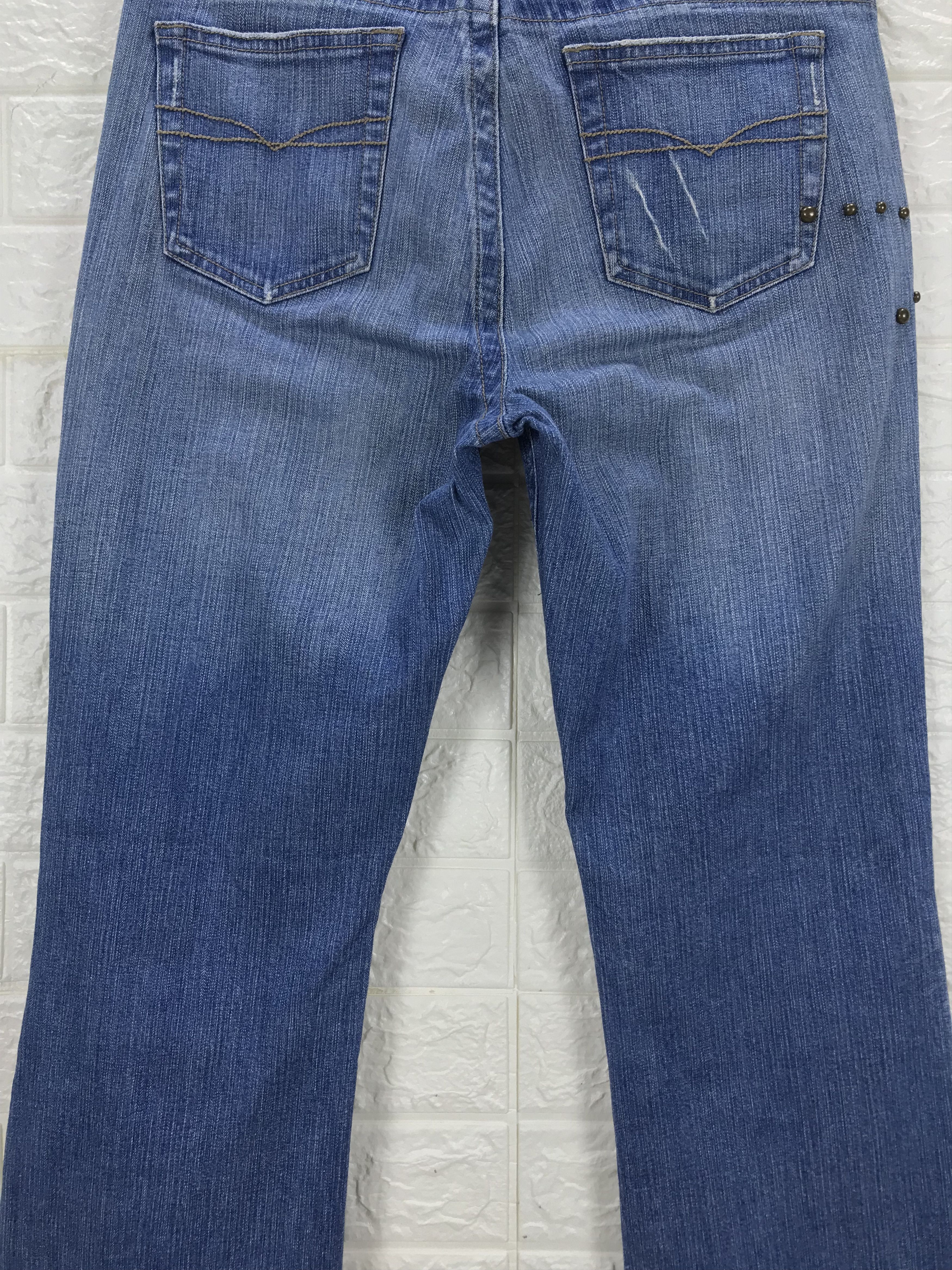 Japanese Brand Vintage Designer Z Cavaricci Art Studded Flare Jeans Size US 32 / EU 48 - 7 Thumbnail