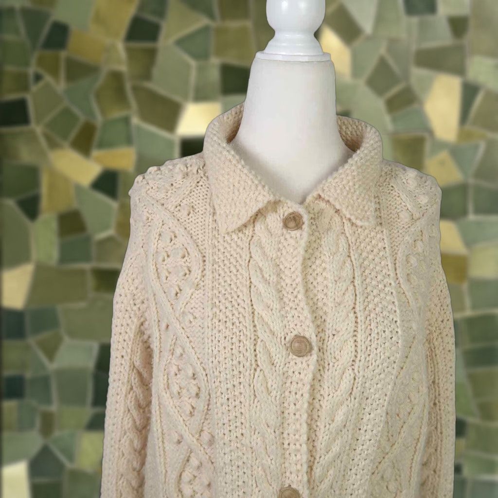 Vintage VINTAGE 80s cream cable knit bobble cardigan sweater L Women Long Sleeve Casual Knit Size L / US 10 / IT 46 - 1 Thumbnail