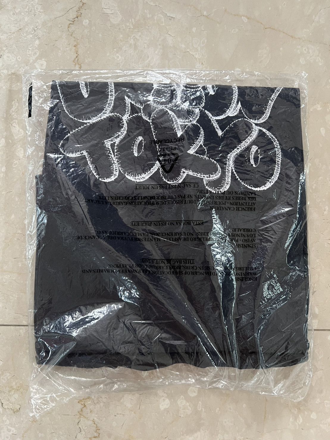 Kaws KAWS x Union Tokyo Tee Black Size US S / EU 44-46 / 1 - 4 Thumbnail