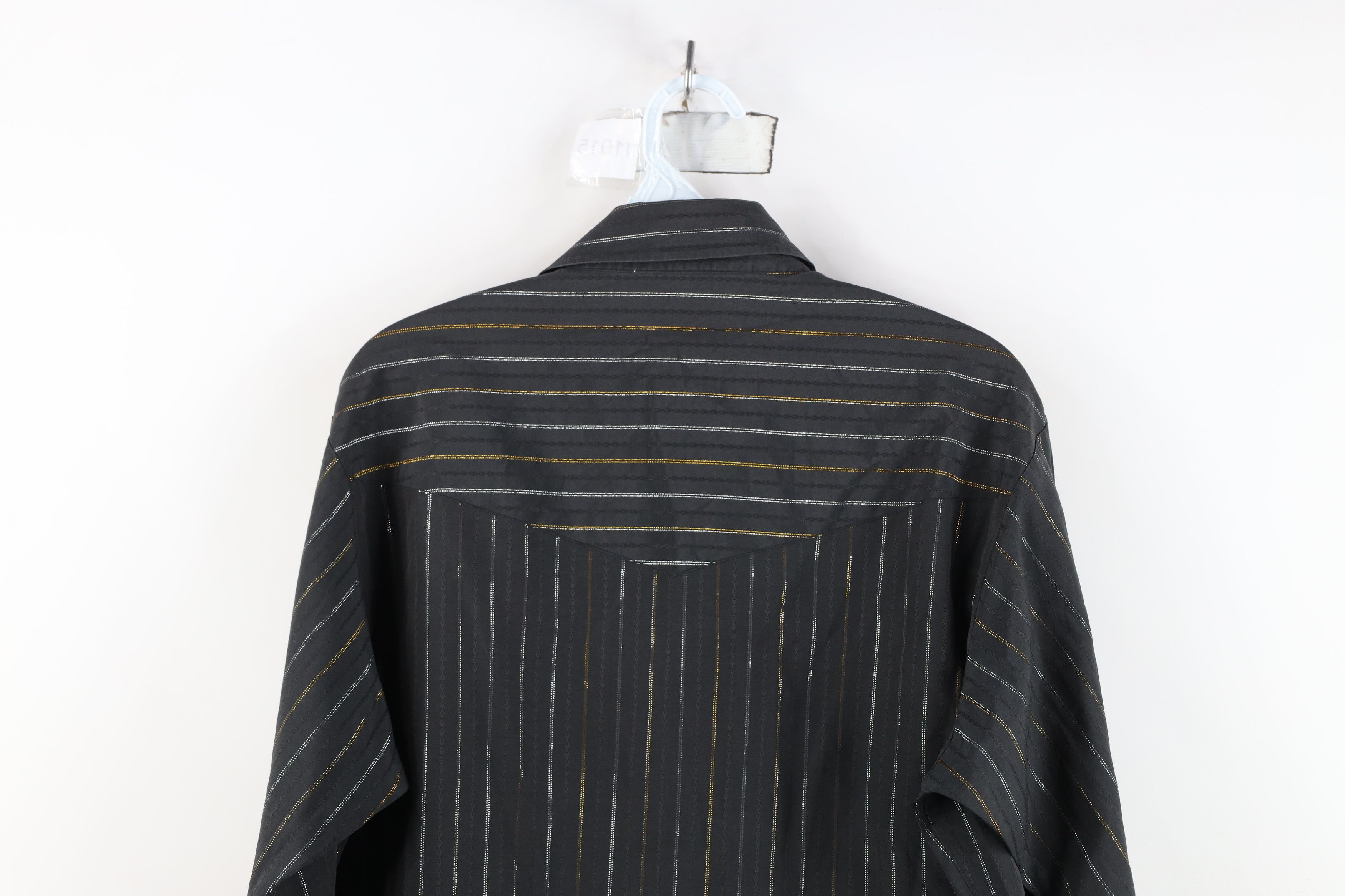 Vintage Vintage 90s Streetwear Metallic Striped Western Button Shirt Size US M / EU 48-50 / 2 - 11 Thumbnail