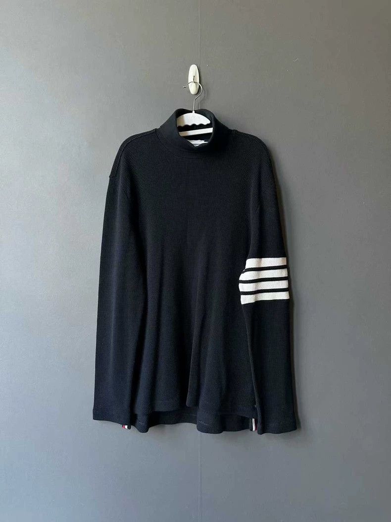 Thom Browne Thom Browne Mock Neck Waffle Knit Top Size US L / EU 52-54 / 3 - 1 Thumbnail