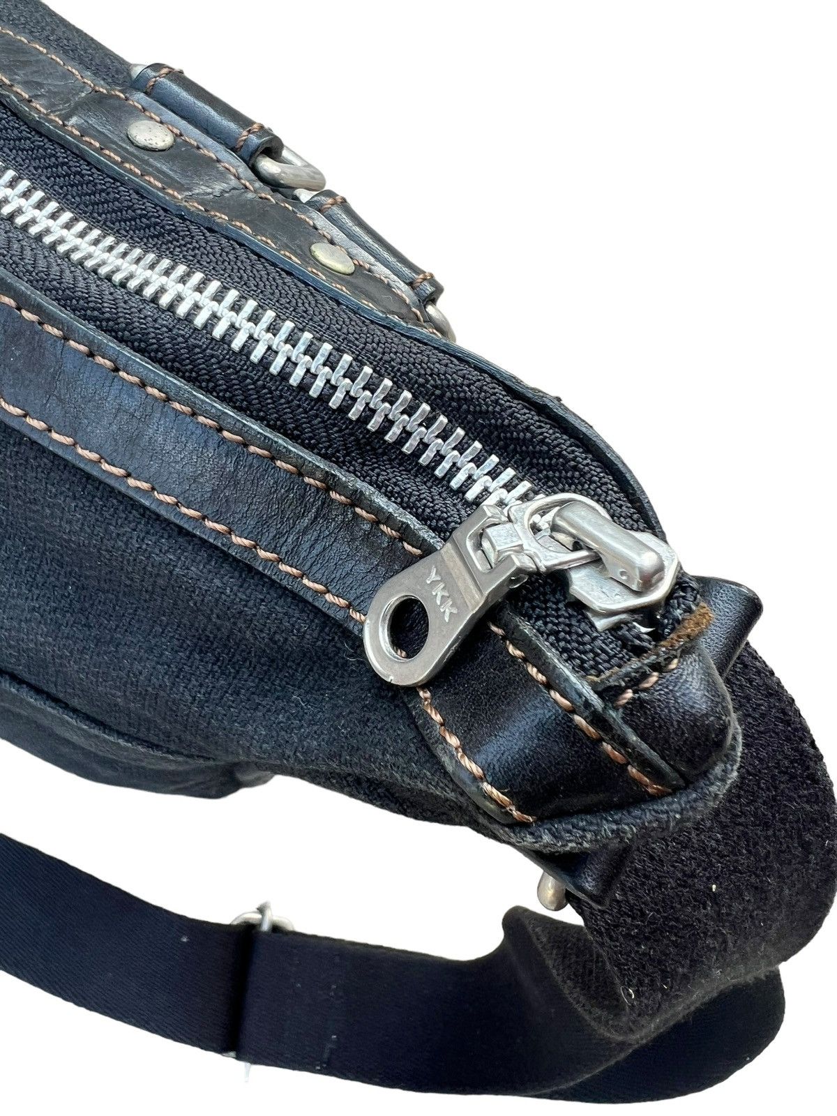 Katharine Hamnett London Vintage Katharine Hamnett London Hybrid Cotton Leather Bag Size ONE SIZE - 10 Thumbnail