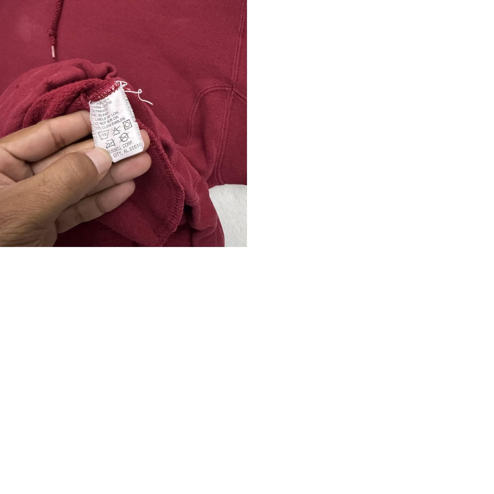 Russell Athletic VINTAGE Russell Athletic Hoodie Mens Large Red Pullover Fleece Pocket Logo Size US L / EU 52-54 / 3 - 10 Thumbnail