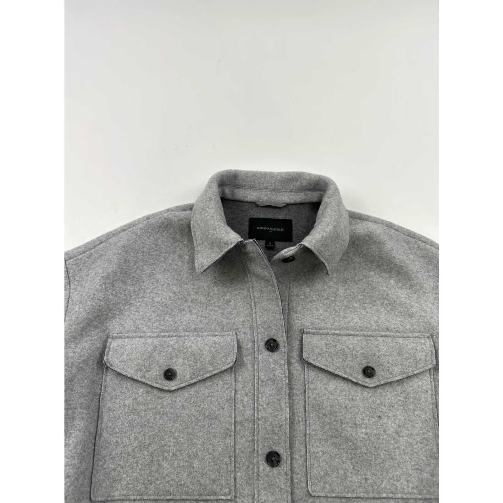 Banana Republic VINTAGE Banana Republic Jacket Womens Small Gray Button Up Coat Ladies Shacket Size S / US 4 / IT 40 - 4 Thumbnail