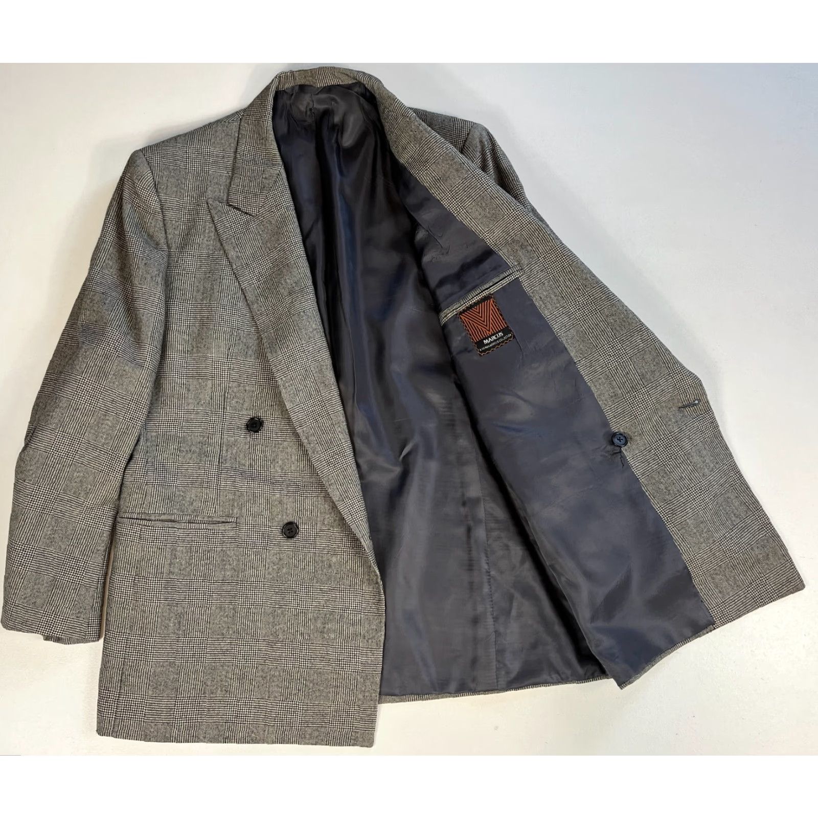 Neiman Marcus Neiman Marcus Men's Vintage Wool Double Breasted Blazer Jacket Plaid Sz 40 Gray 90s Classic Designer Shirt Jacket Mens Size 40R - 3 Thumbnail