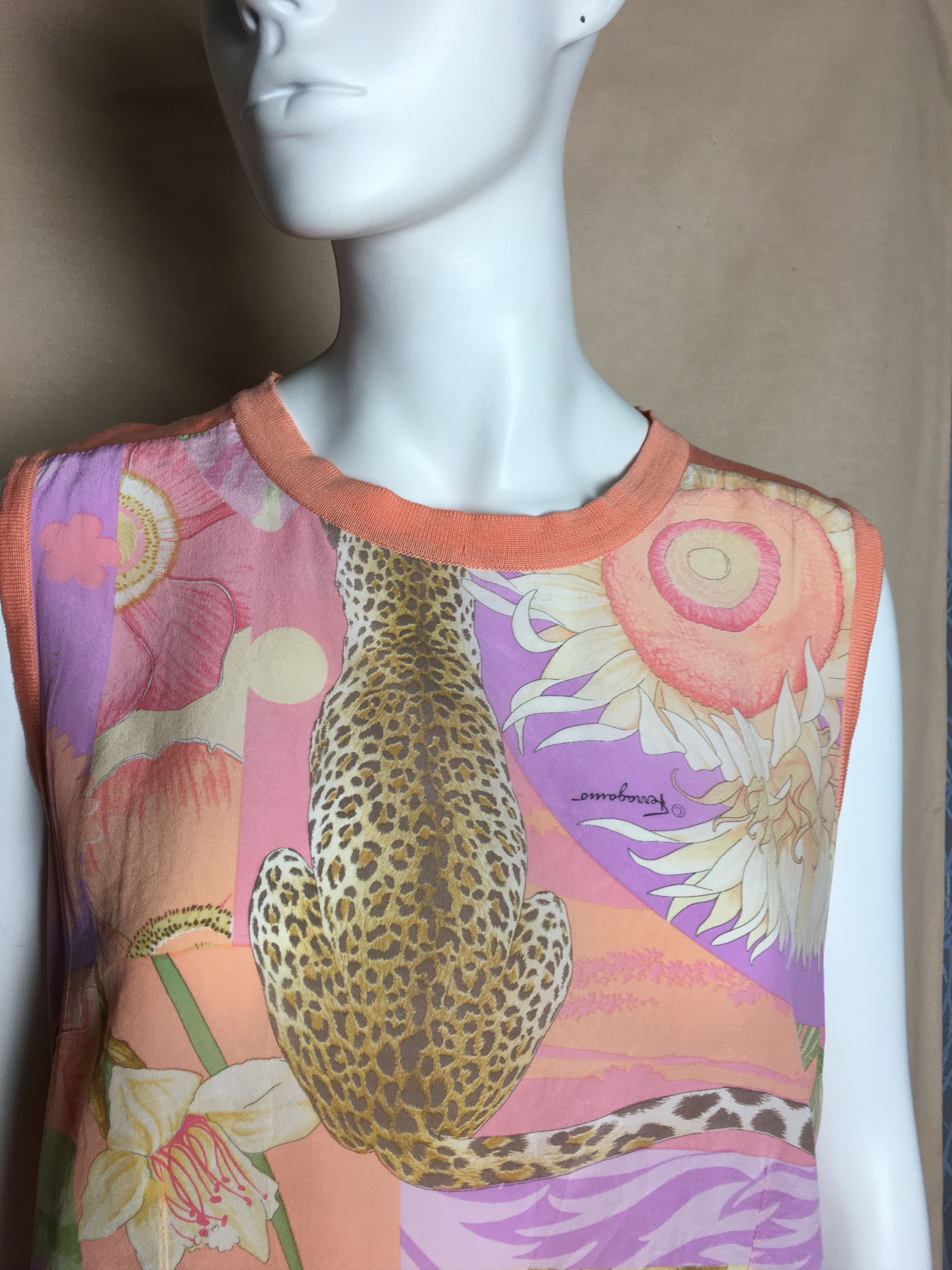 Salvatore Ferragamo Salvatore Ferragamo Silk Cotton Jungle Print Top Size M Size M / US 6-8 / IT 42-44 - 4 Thumbnail