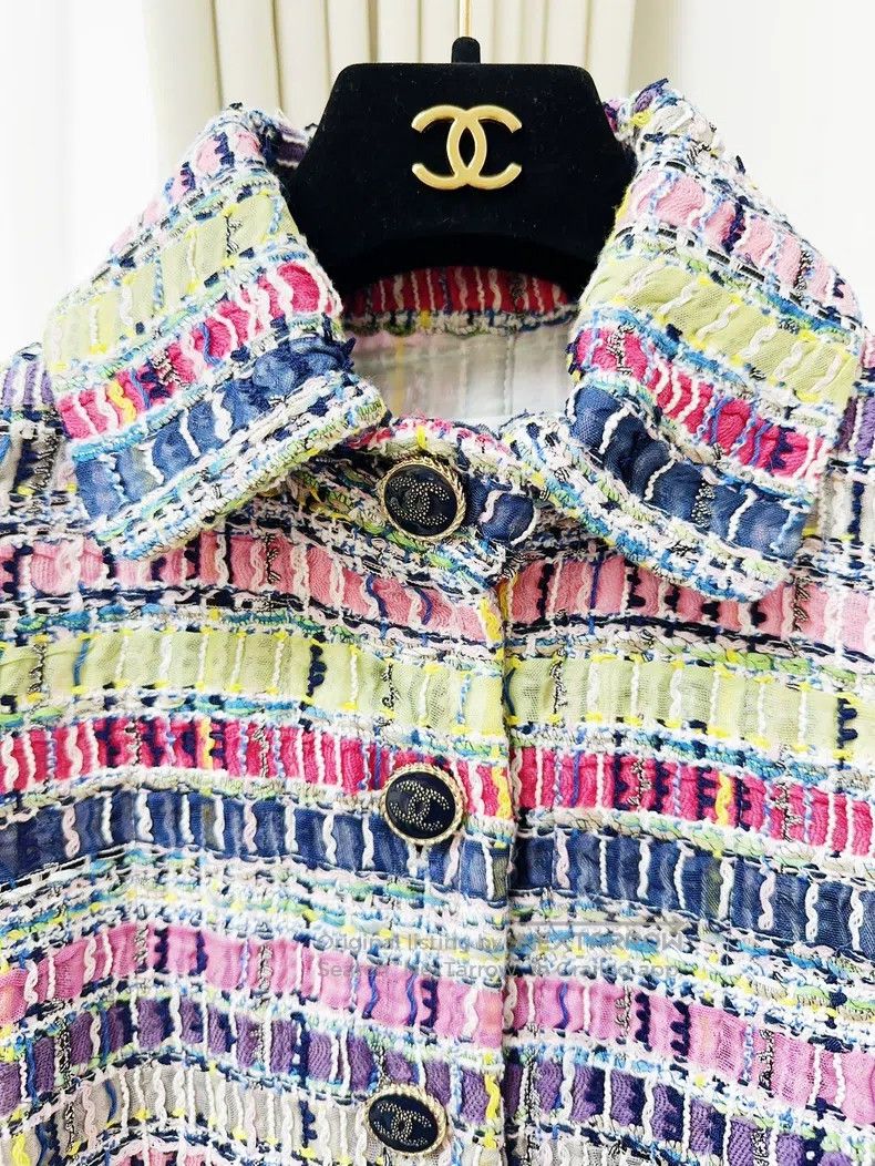 Chanel Chanel 21P colourful lessage long-sleeved short mosaic jac Size XS / US 0-2 / IT 36-38 - 5 Thumbnail