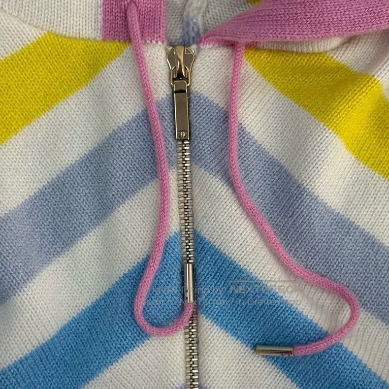 Chanel Chanel Beige rainbow striped gold chain logo cashmere knit Size M / US 6-8 / IT 42-44 - 8 Thumbnail