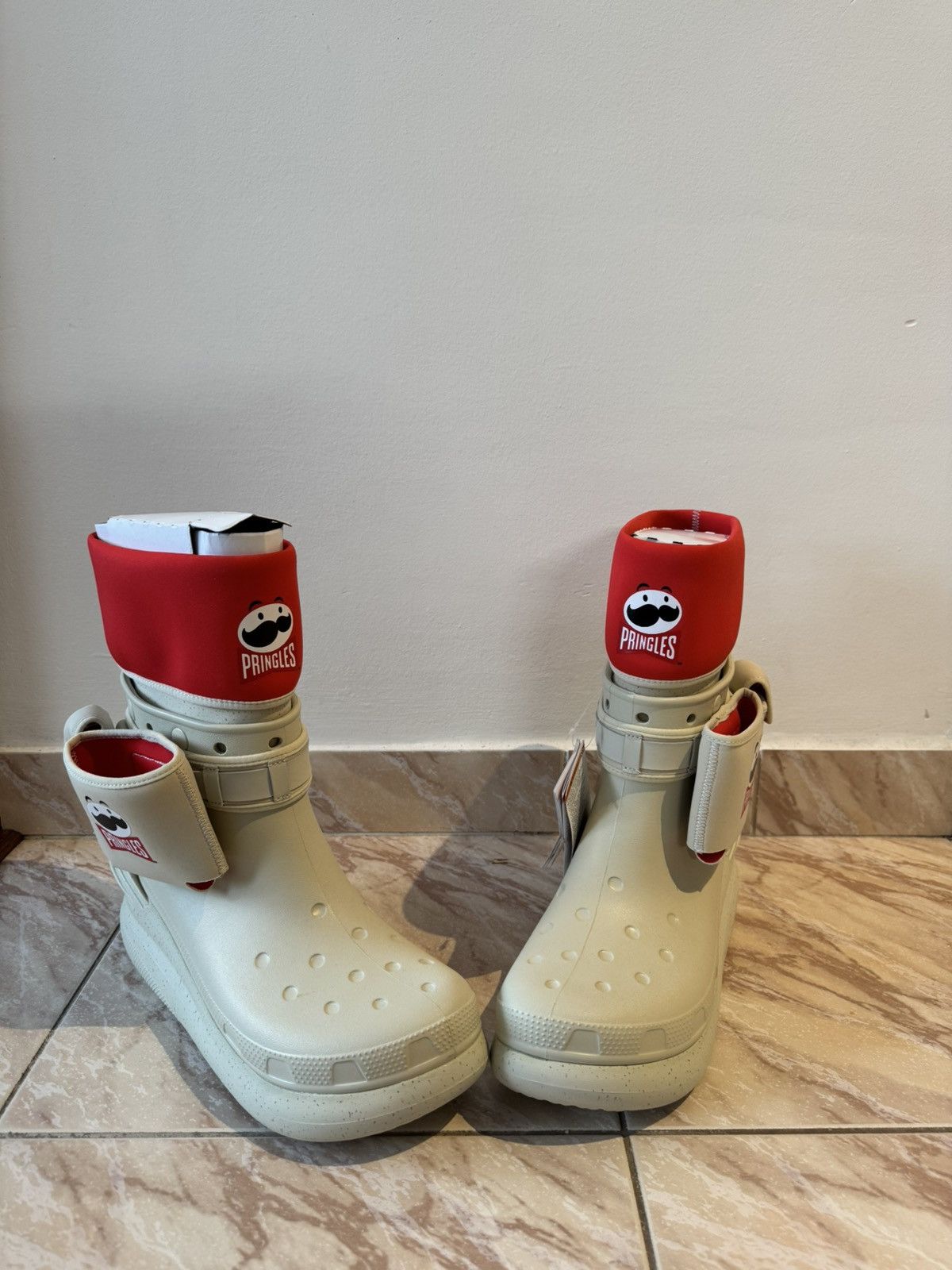 Crocs Crocs x Pringles BOOTS Size US 11 / EU 44 - 2 Thumbnail