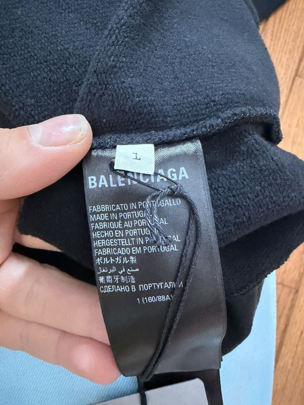 Balenciaga Balenciaga Hand painted hoodie Size US M / EU 48-50 / 2 - 3 Thumbnail