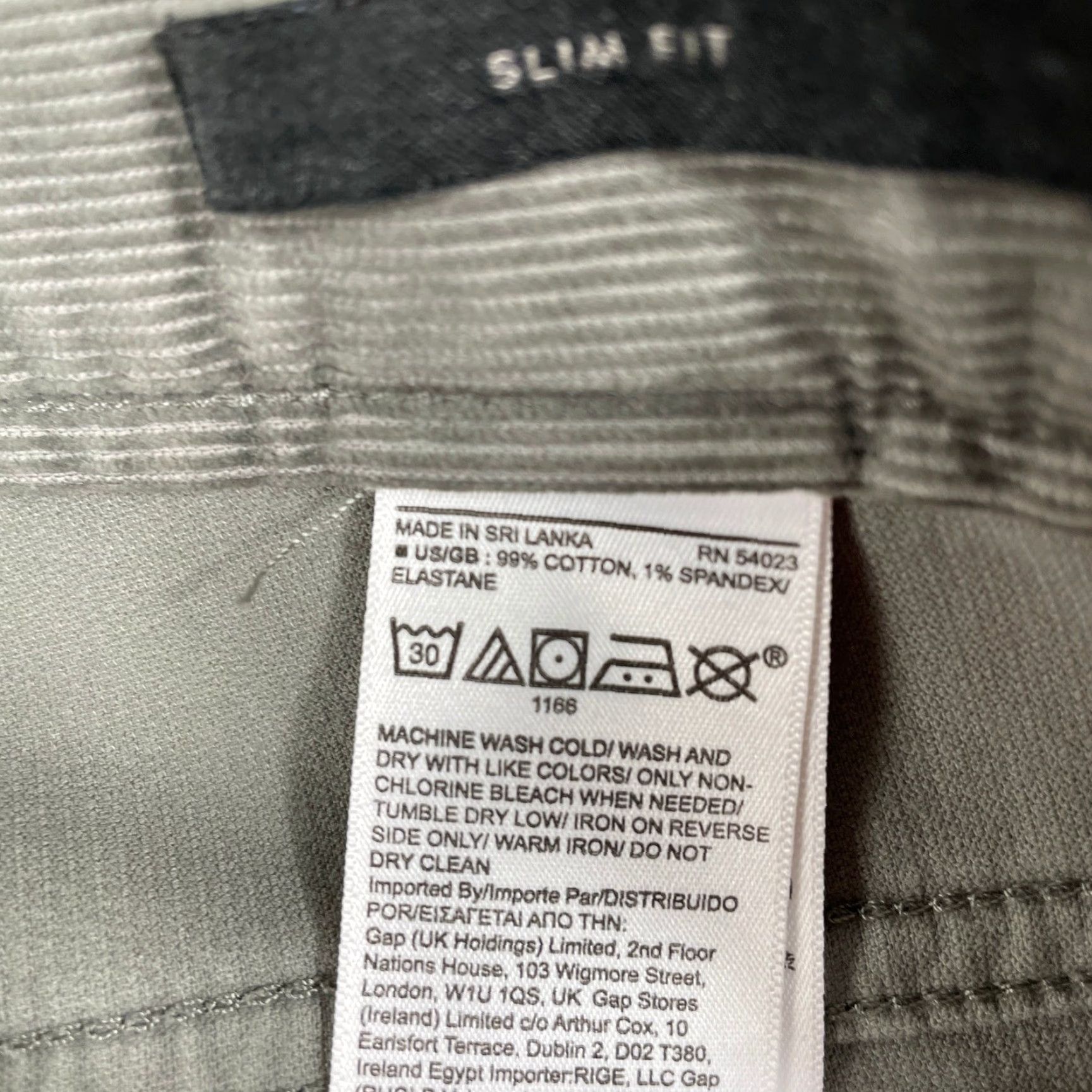 Banana Republic Banana Republic Traveler Corduroy Pants Mens 33x32 Green Slim Fit Corduroy Chino 5-Pocket Casual Workwear Mens Size US 33 - 7 Thumbnail