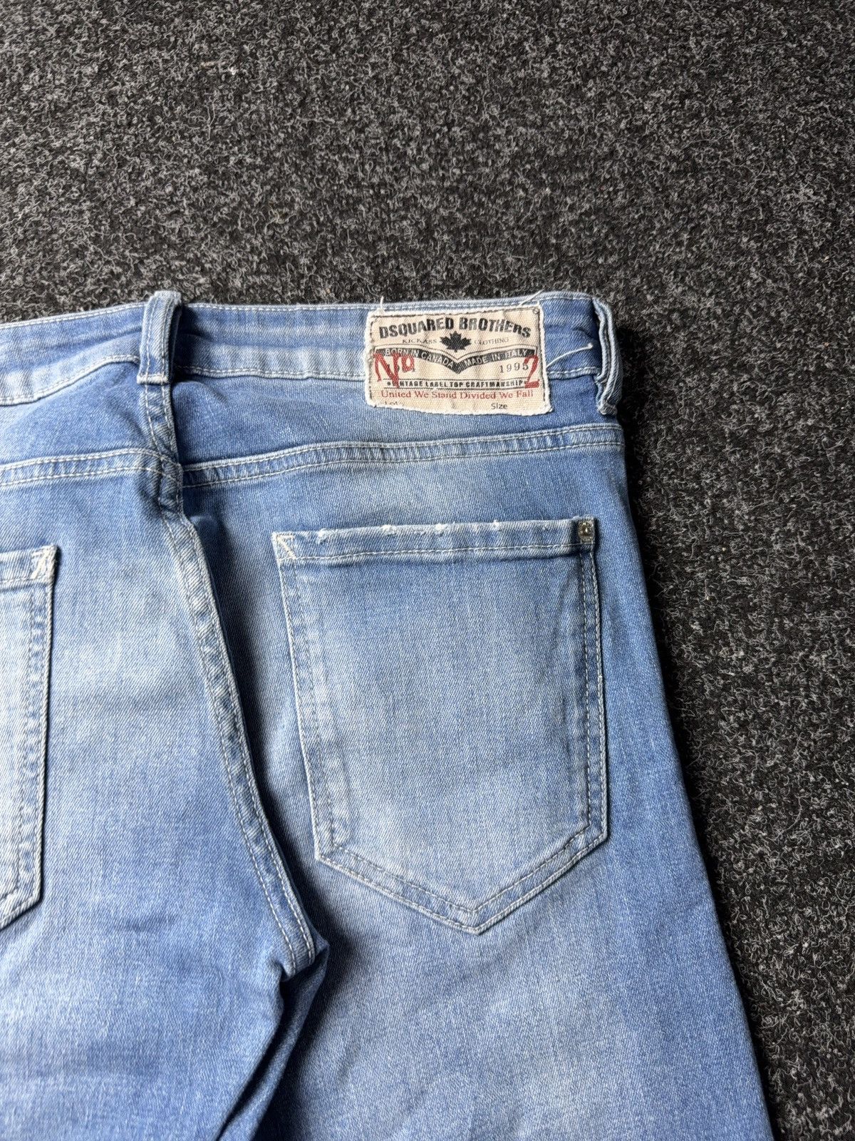 Dsquared2 Luxury Y2K Distressed Dsquared2 skinny denim pants jeans Size US 30 / EU 46 - 16 Thumbnail