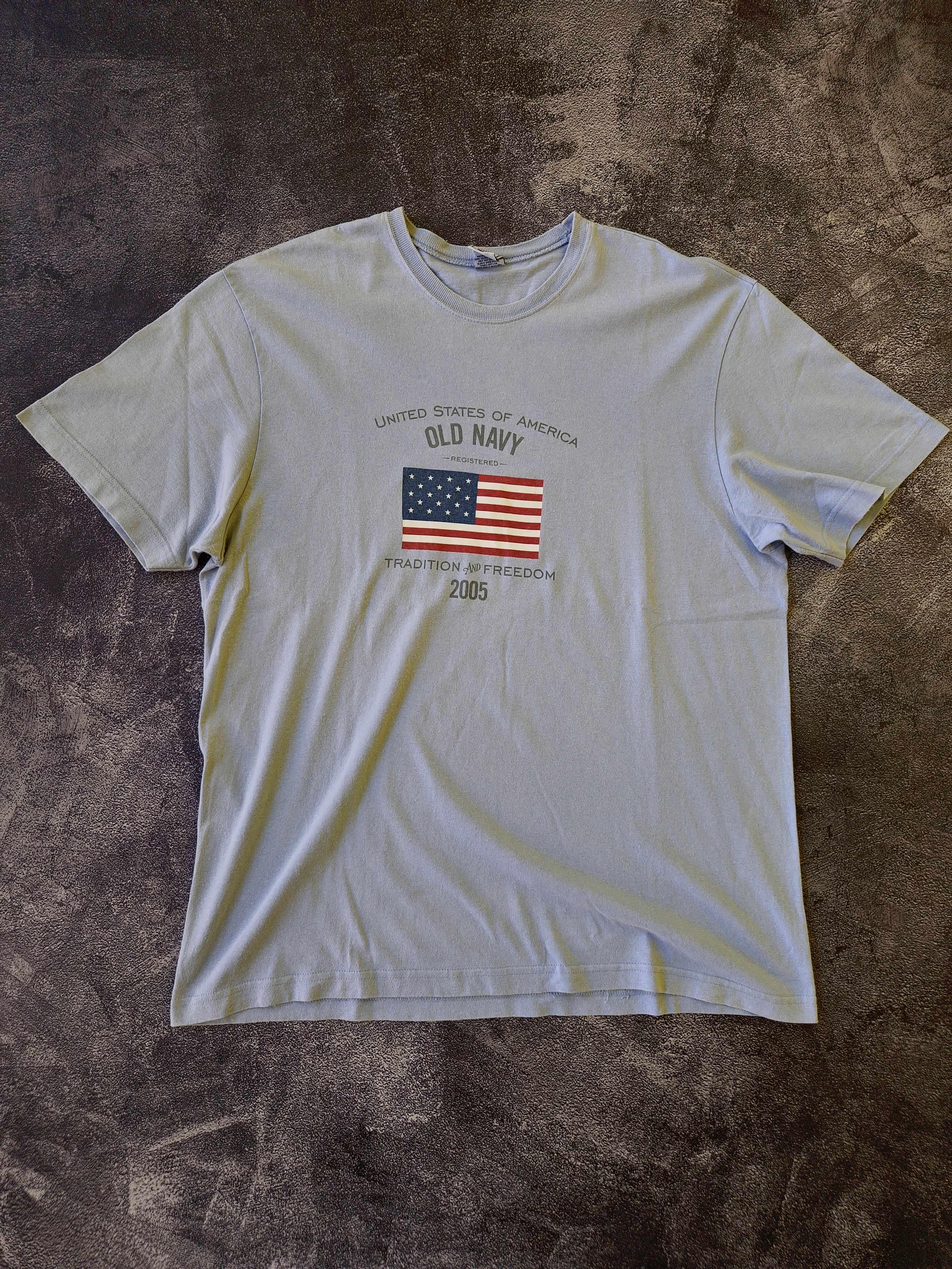 Old Navy × Vintage Vintage Old Navy T-Shirt 2000s Size XL Size US XL / EU 56 / 4 - 1 Thumbnail