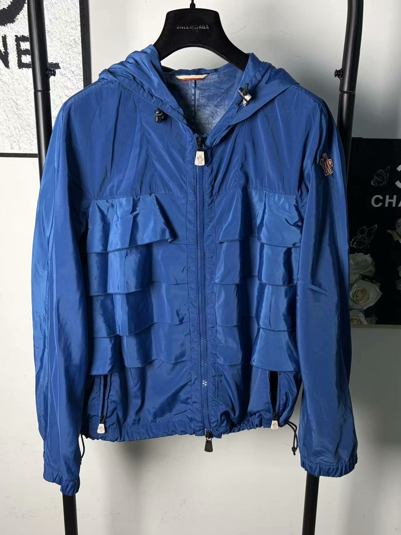 Moncler Moncler Retro White Light Jacket m Men Size US M / EU 48-50 / 2 - 1 Thumbnail