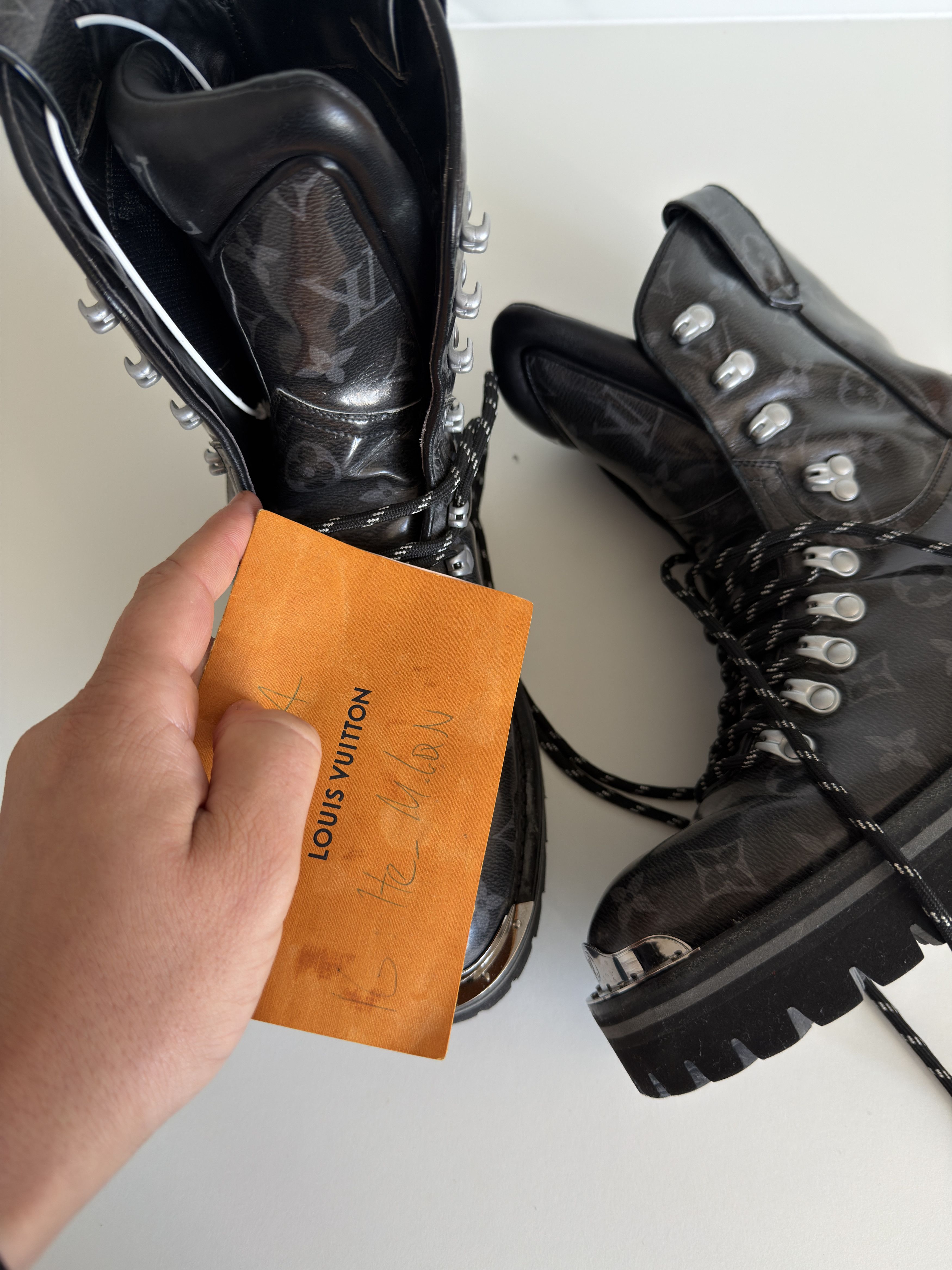 Louis Vuitton Louis Vuitton 6LV Kim Jones Monogram Outland Boots Size US 7.5 / EU 40-41 - 18 Thumbnail