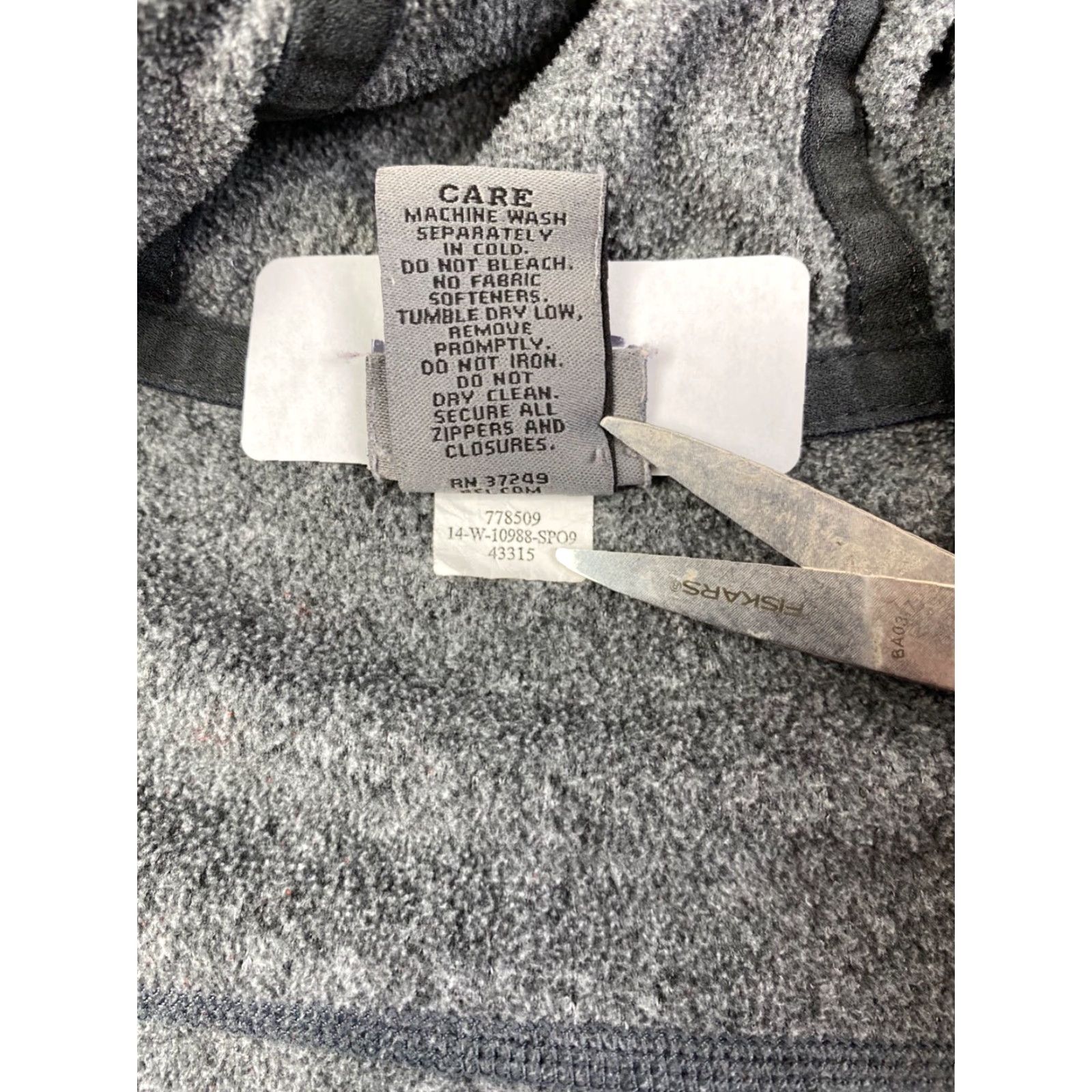 Vintage REI Fleece Jacket Womens S Gray Casual Outdoor Hooded Full Zip Jacket Size S / US 4 / IT 40 - 6 Thumbnail