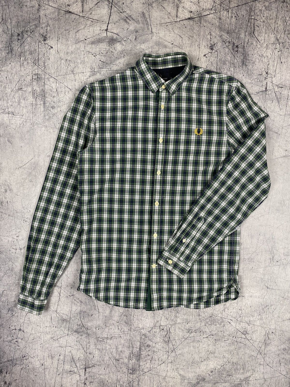 Fred Perry Fred Perry y2k Designed Streetwear Button Up Shirt Size US S / EU 44-46 / 1 - 2 Thumbnail