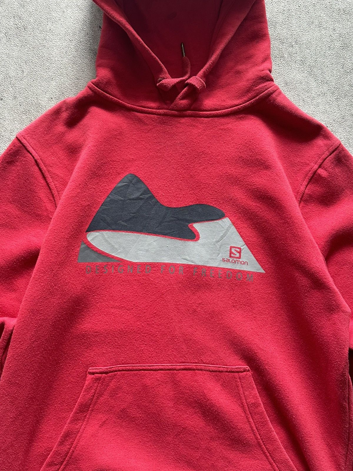 Salomon 2000s Salomon Red Boxy Hoodie Size US S / EU 44-46 / 1 - 3 Thumbnail