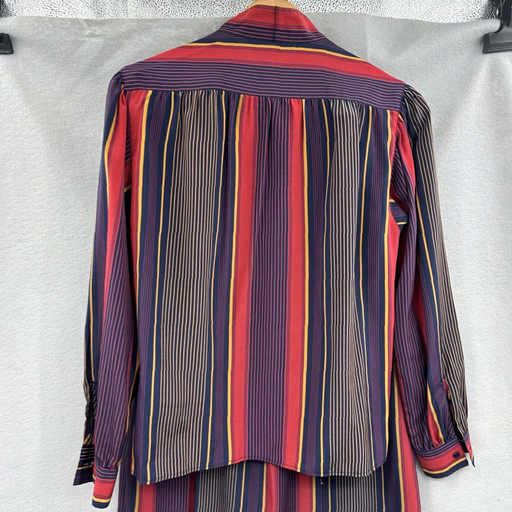 Vintage VINTAGE Intuitions Skirt (Women) Blouse Set M Striped Blue 60s A-Line Knee Length Bohemian Festival Classic Read Men? No. Size M / US 6-8 / IT 42-44 - 7 Thumbnail
