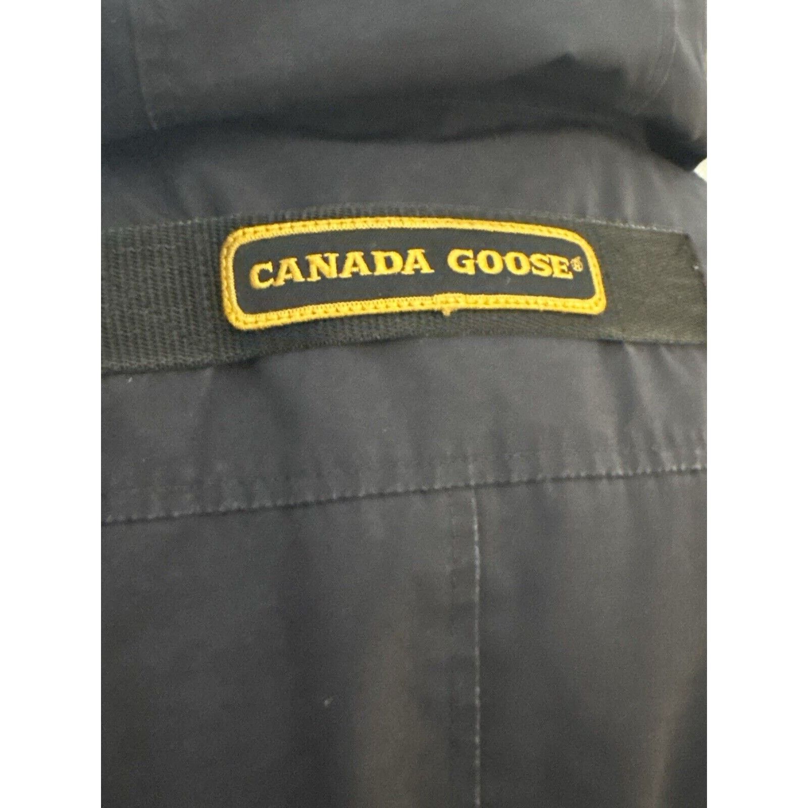 Canada Goose Canada Goose Chateau Parka Large With Fur Marine Navy Blue Size US L / EU 52-54 / 3 - 6 Thumbnail
