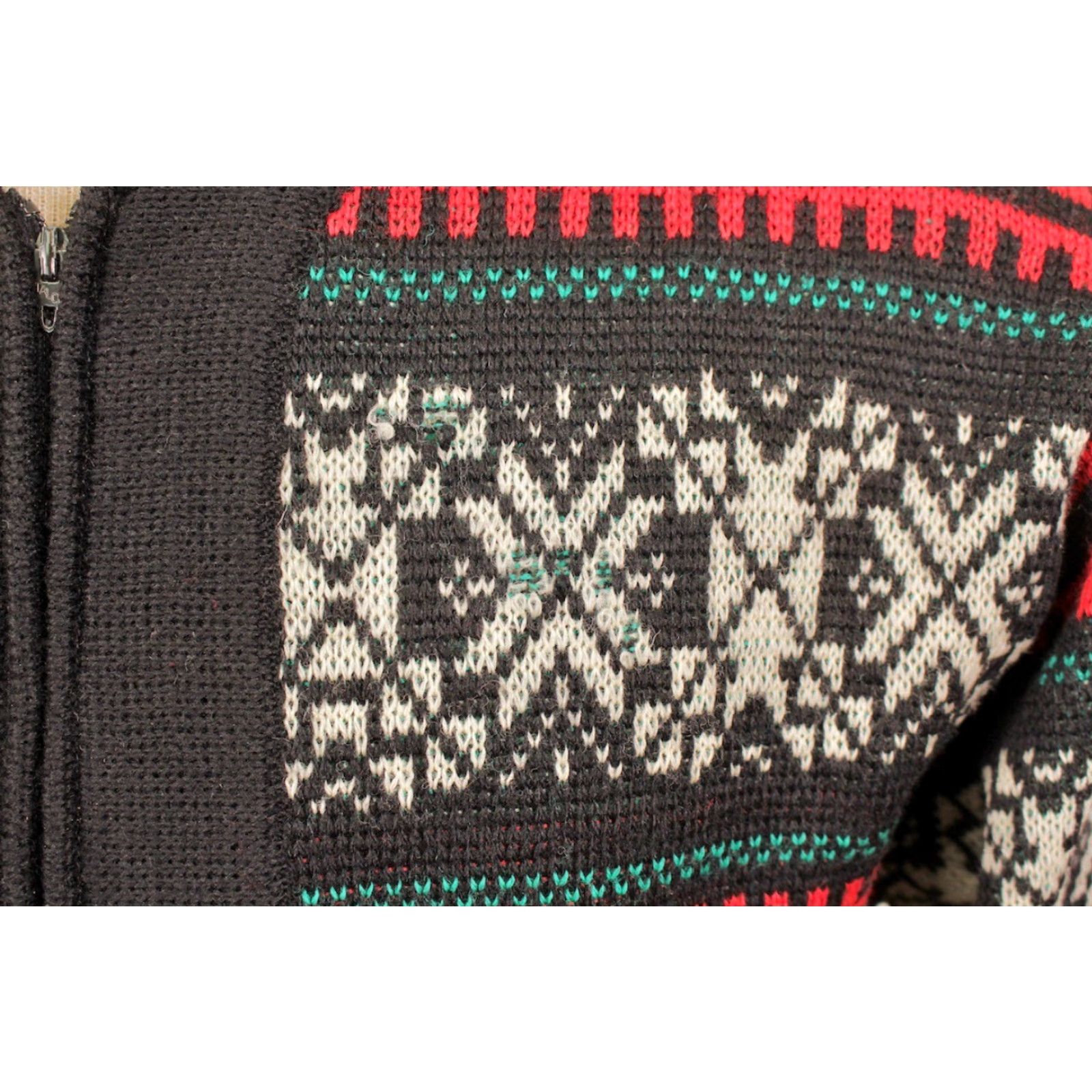 Vintage VTG Pilgrim 60s Sweater Shirt Mens Wool Pullover Size M Black Green Red Decade 1960s Casual Measurements Included Size US M / EU 48-50 / 2 - 6 Thumbnail