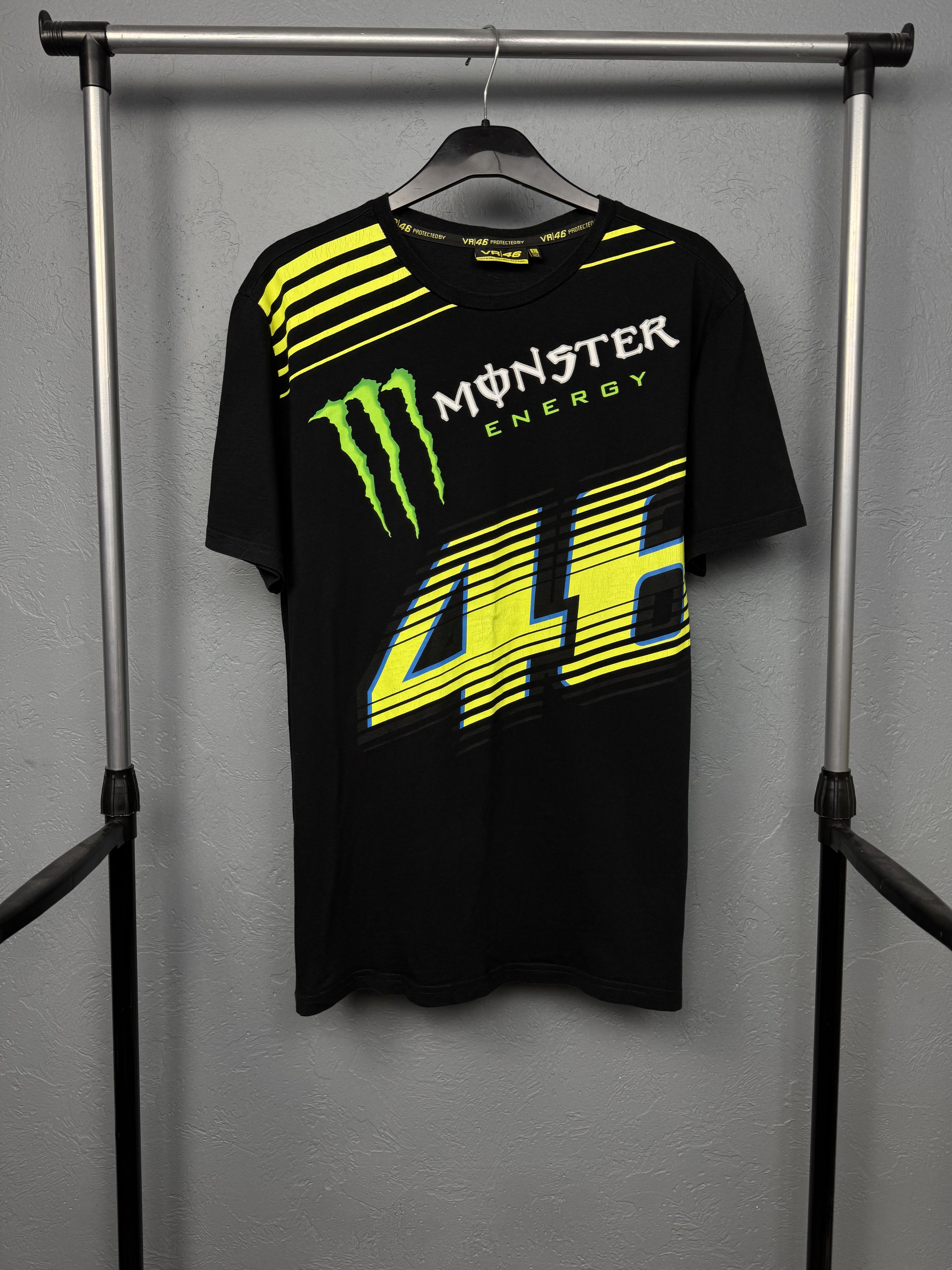 Yamaha Monster Energie VR 46 Racing Vintage Mens T-Shirt Size US L / EU 52-54 / 3 - 1 Thumbnail