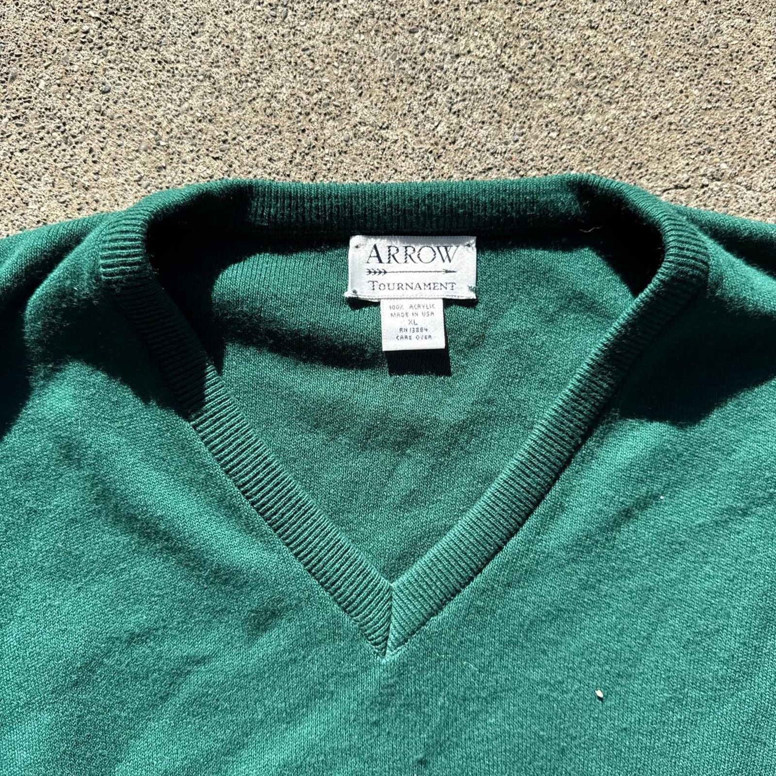 Arrow Vintage 1990s Arrow Tournament Green Sweater Vest – Size XL Size US XL / EU 56 / 4 - 3 Thumbnail