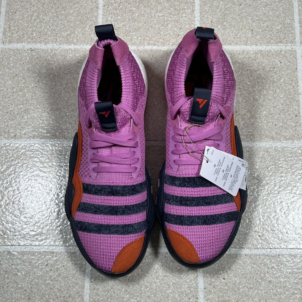 Adidas NWT Mens Adidas Trae Young 2 Stratosphere Lilac Shoes Size US 10.5 / EU 43-44 - 2 Thumbnail