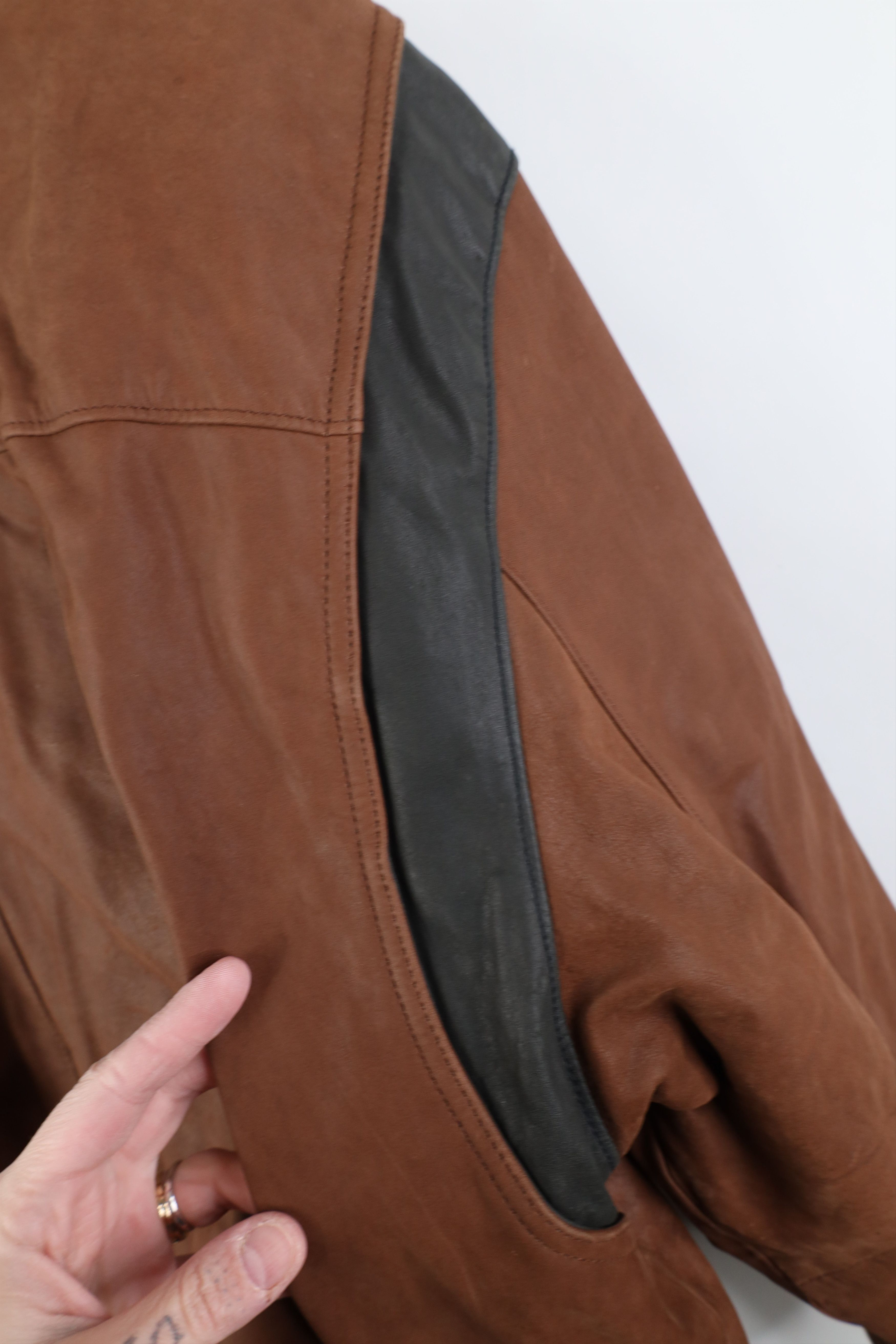 Vintage Vintage 90s Streetwear Leather Flight Bomber Jacket Brown Size US L / EU 52-54 / 3 - 13 Thumbnail