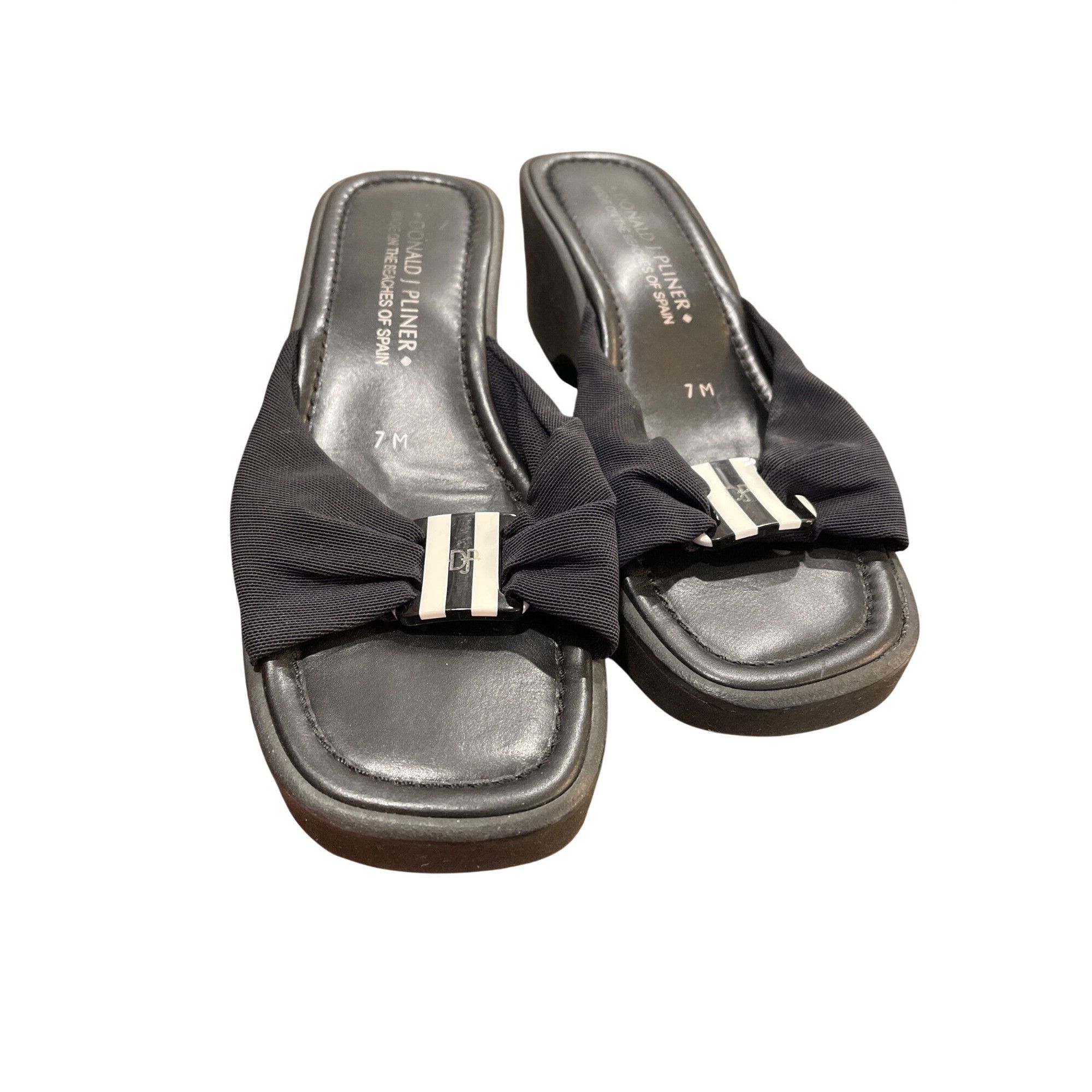 Donald Pliner Donald Pliner wms 2.5" black open toe wedge heels shoes sz 7 Size US 7 / IT 37 - 8 Thumbnail