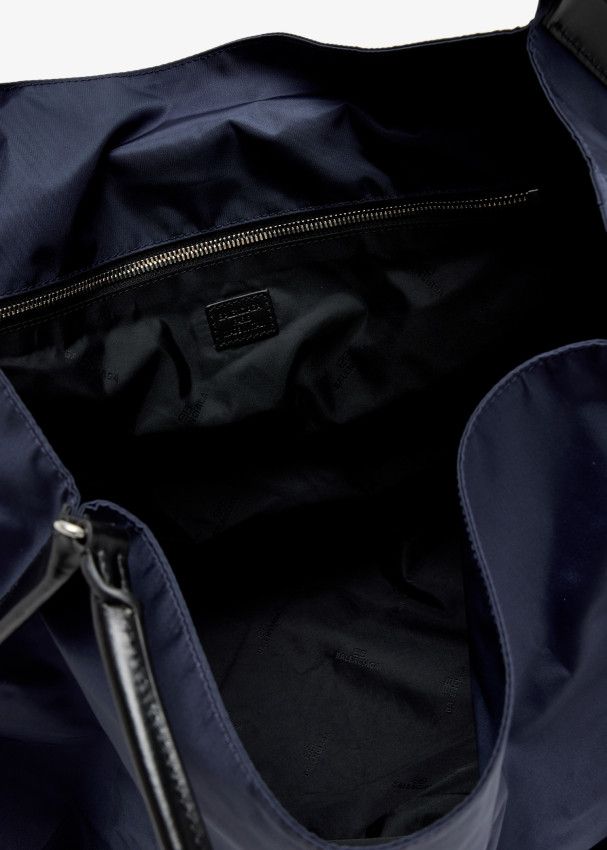 Balenciaga o1la1rc1a0325 Size: OS / Genève Large Hobo Bag in Navy Size ONE SIZE - 4 Thumbnail