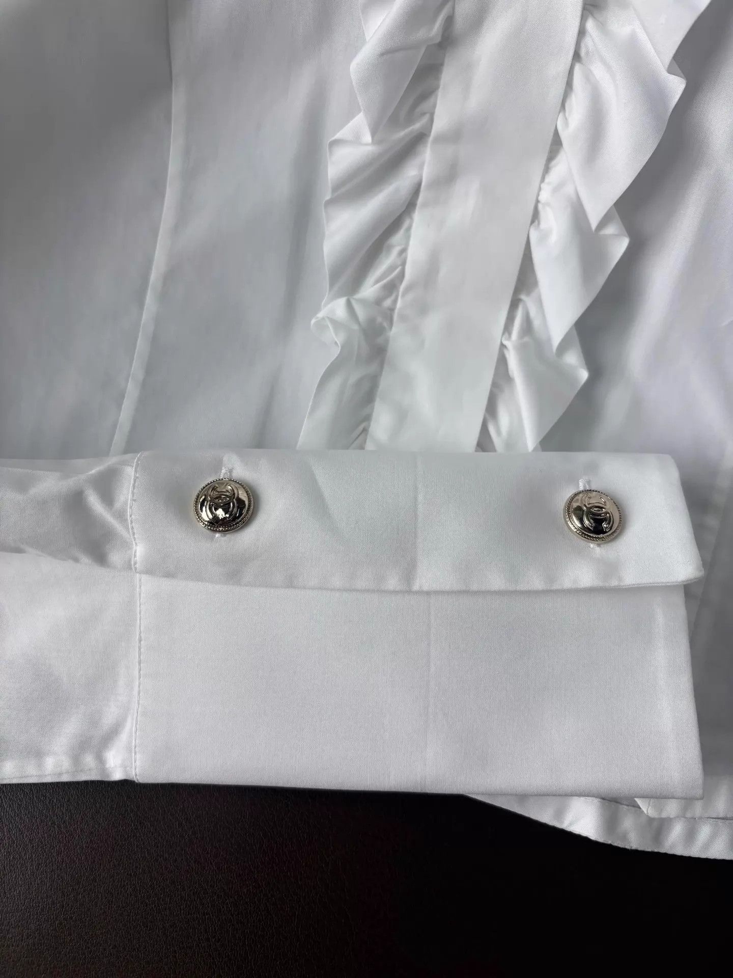 Chanel Chanel Equestrian White Ruffled Collar Shirt Size 36 Size XS / US 0-2 / IT 36-38 - 5 Thumbnail