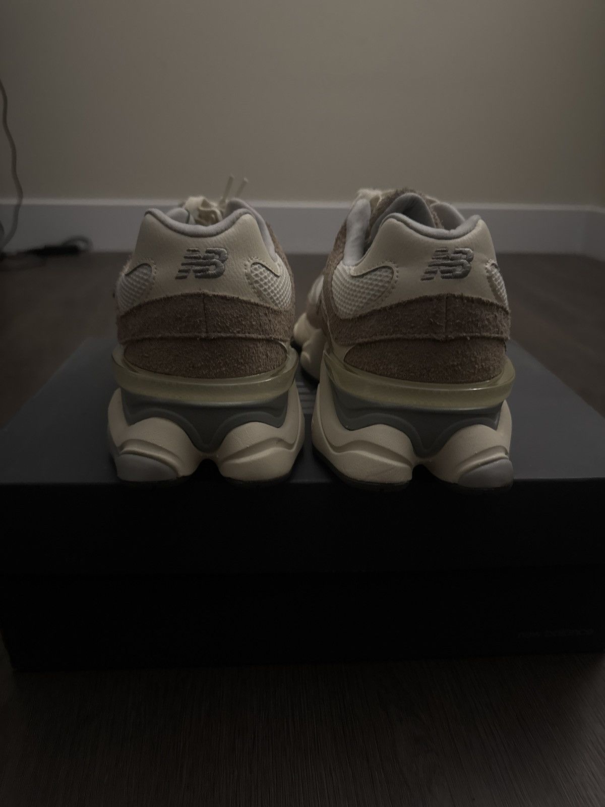 New Balance New Balance 9060 Driftwood Stone Pink Sea Salt Size US 13 / EU 46 - 3 Thumbnail