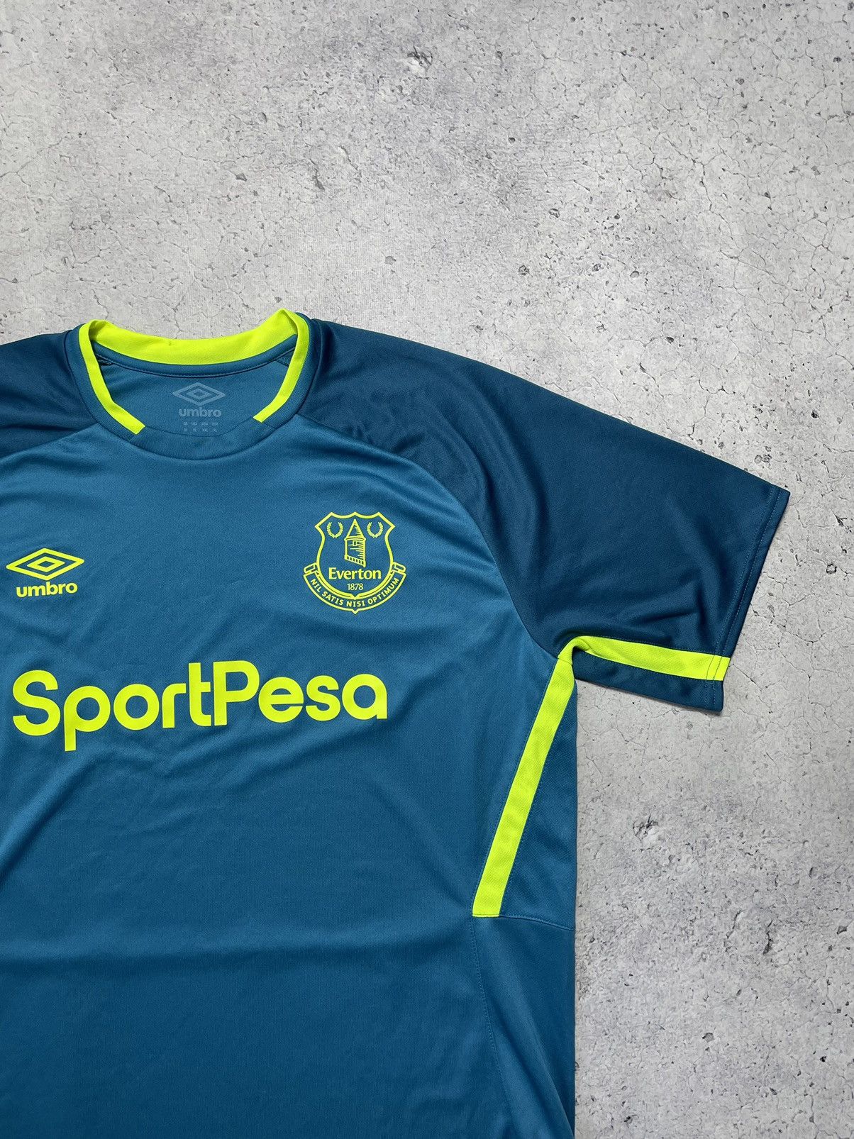 Umbro × Vintage Vintage Soccer Jersey Umbro FC Everton 2019/2020 Size US XL / EU 56 / 4 - 4 Thumbnail