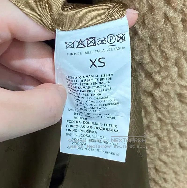 Max Mara MaxMara Camel Color Wool Vest . Size XS / US 0-2 / IT 36-38 - 4 Thumbnail