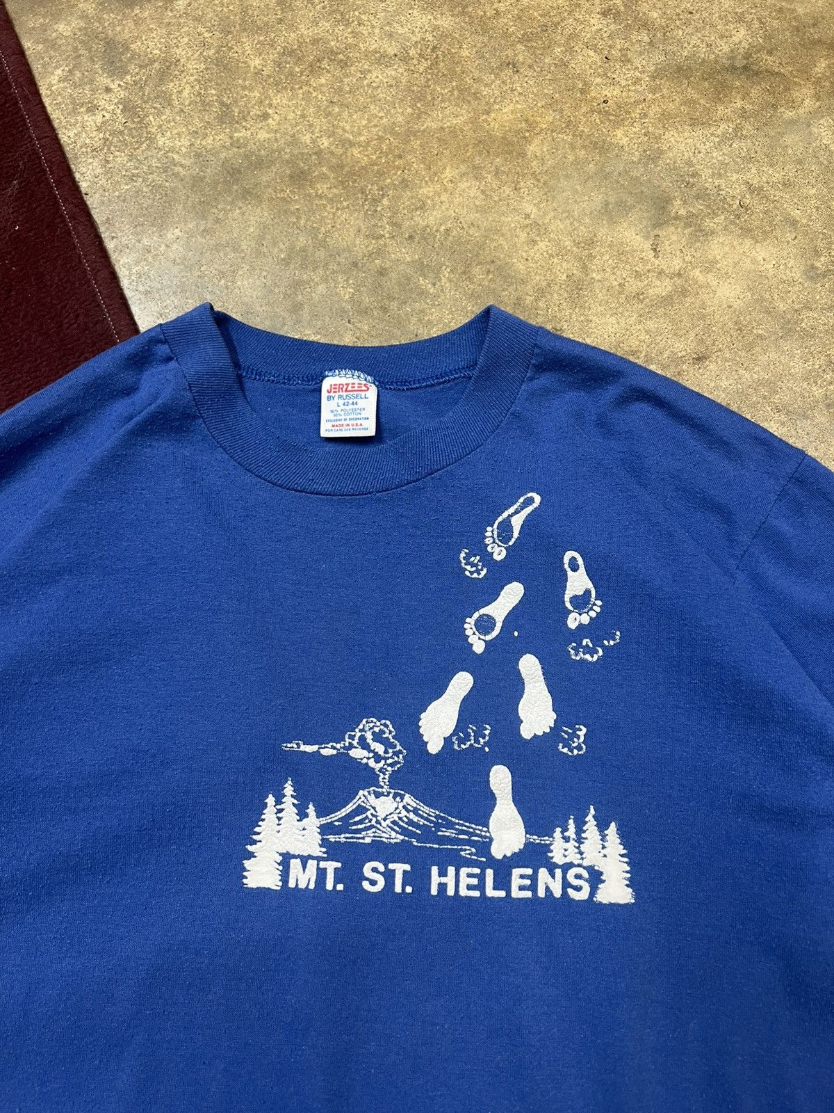 Russell Athletic × Vintage 80s Russell Athletic Mount St. Helen Tee Size US L / EU 52-54 / 3 - 3 Thumbnail