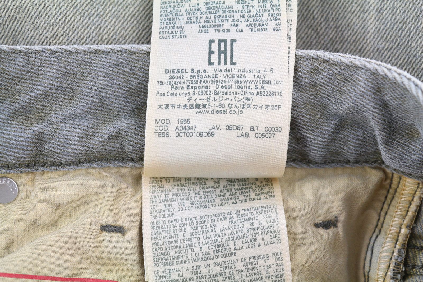Diesel 1955 09D87 W34/L30 Aged Look Regular Straight 85424 Size US 34 / EU 50 - 9 Thumbnail