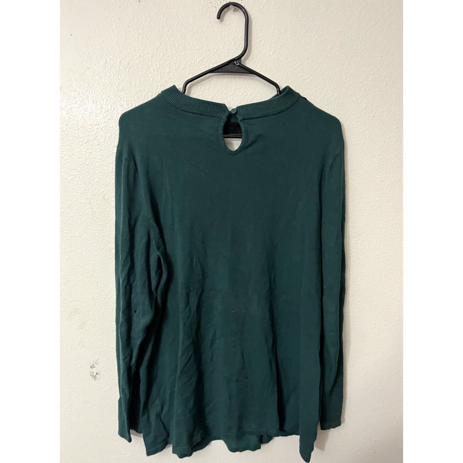 Torrid VINTAGE Torrid Womens Shirt Plus Size 2X Green Lace Keyhole Pullover Long Sleeve Top Girls Mens? Size XXL / US 16-18 / IT 52-54 - 2 Thumbnail