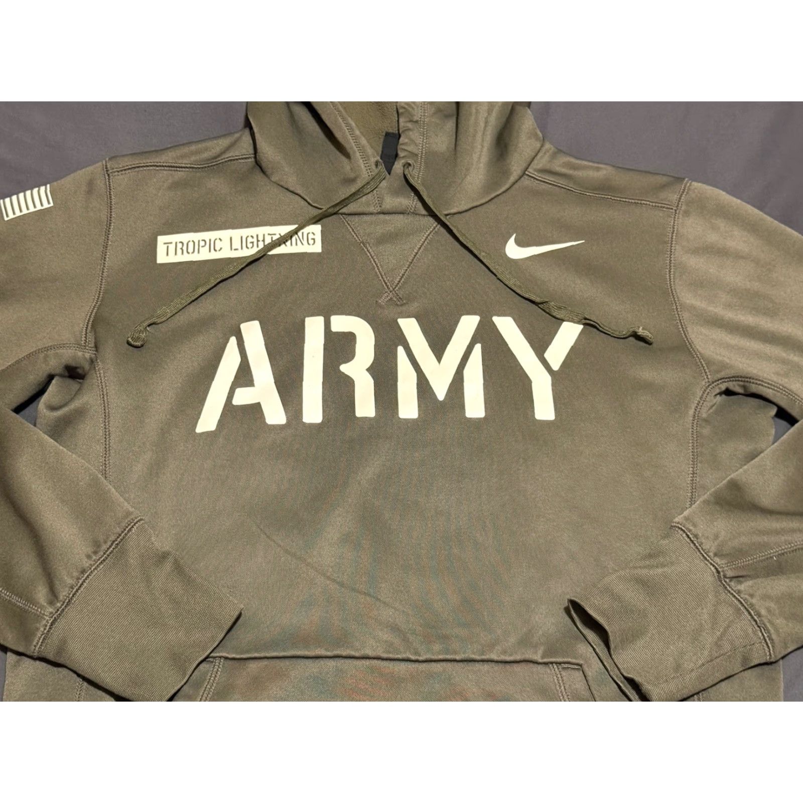 Nike Nike Hoodie Mens Small Pullover Green Army Logo Hooded Sweatshirt Size US S / EU 44-46 / 1 - 2 Thumbnail