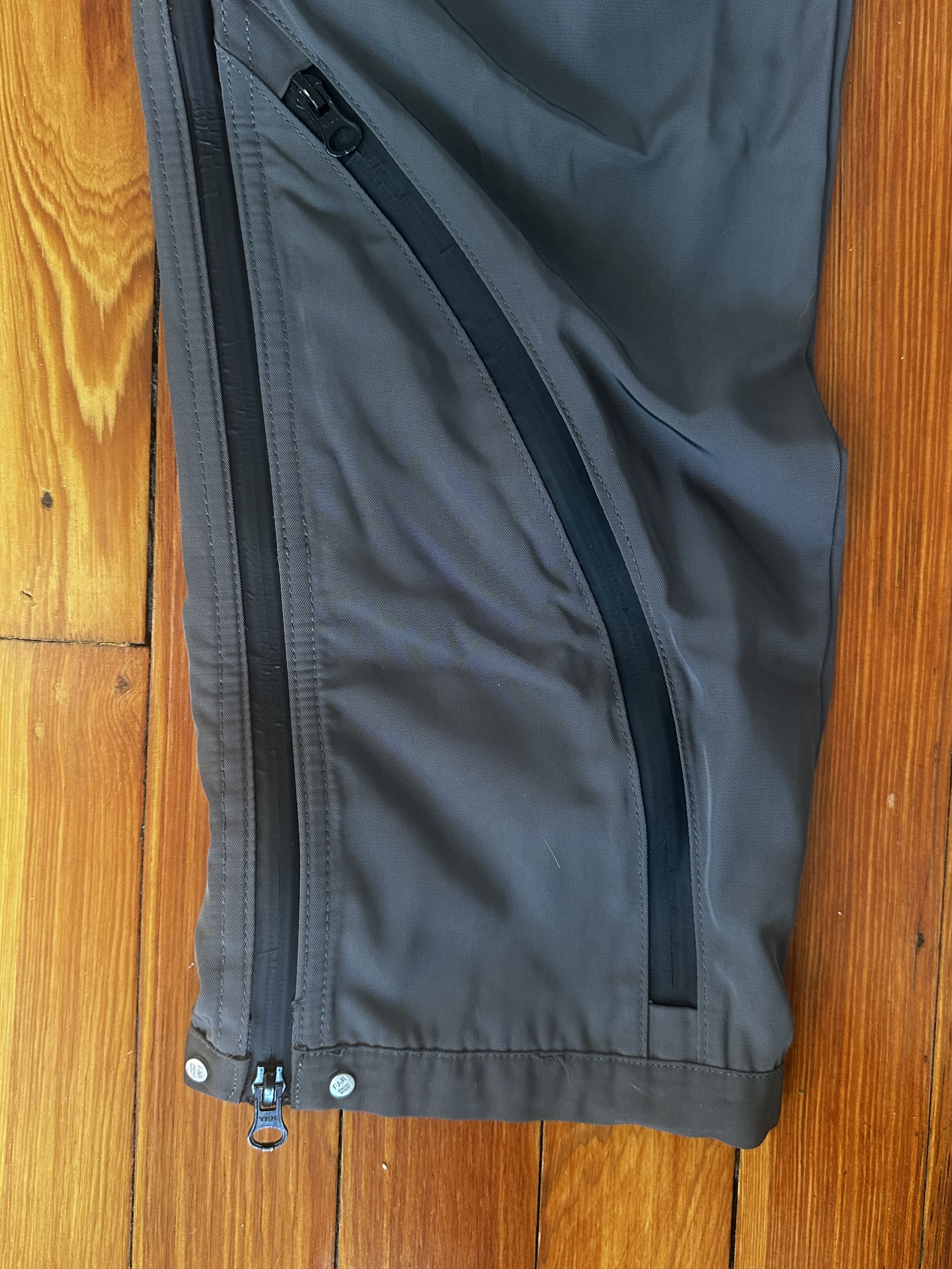 FAR FROM WHAT Far Archive From What Curve Zip Track Pants Size US 30 / EU 46 - 2 Thumbnail
