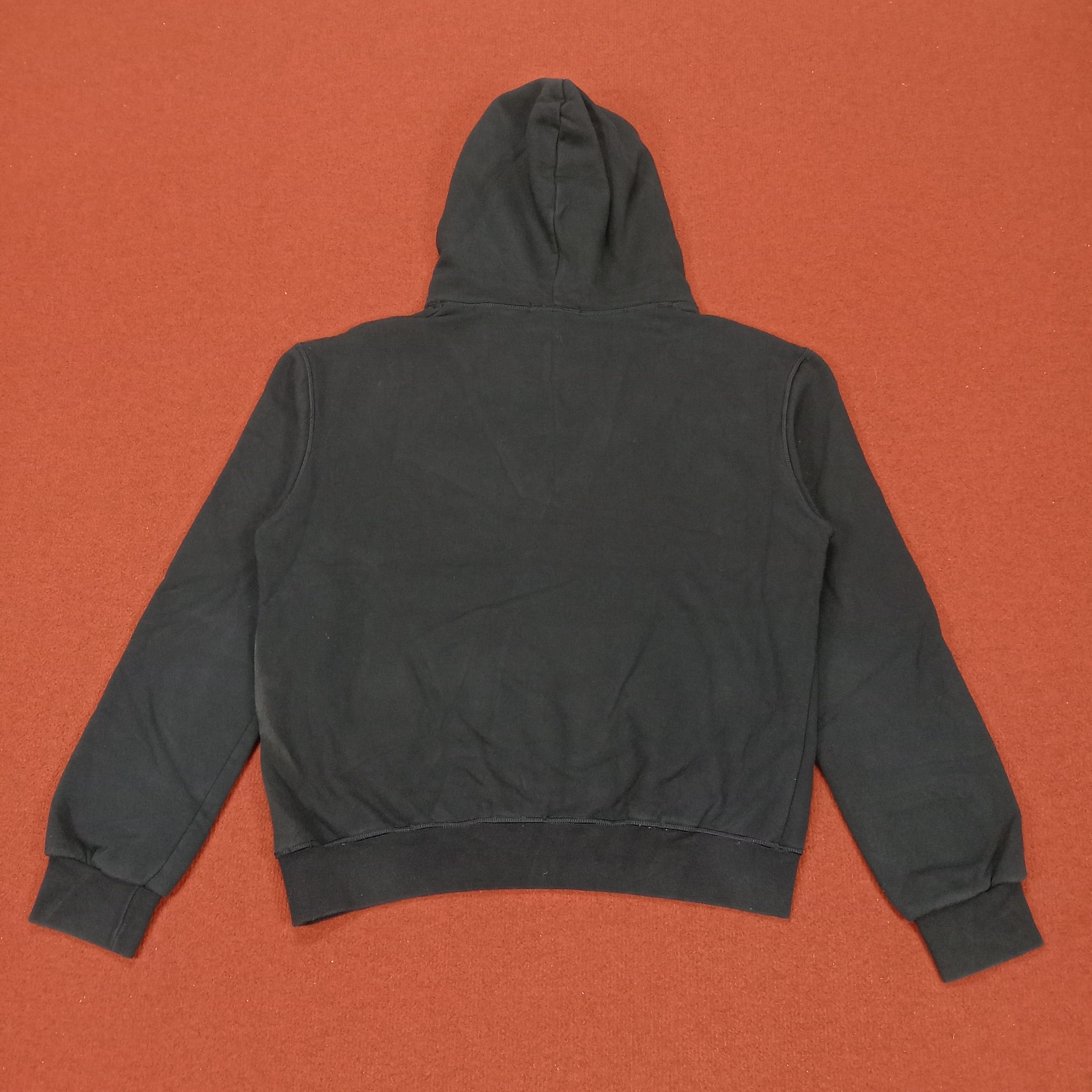 Dsquared2 × Vintage Dsquared2 Streetwear Winter Style Hoodies Size US L / EU 52-54 / 3 - 3 Thumbnail