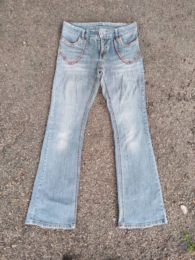 VINTAGE JAPANESE WOMAN FLARE FADED JEANS DENIM PANTS