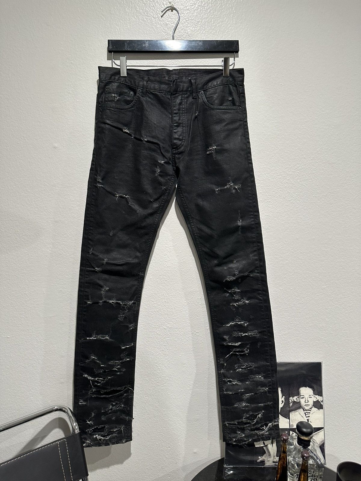 SS04 Strip Distressed Waxed Denim Jeans 31