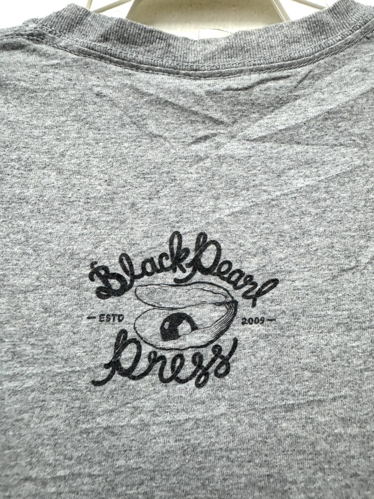 Vintage Black Pearl Tee History Figure Black American T shirt Size US L / EU 52-54 / 3 - 7 Thumbnail