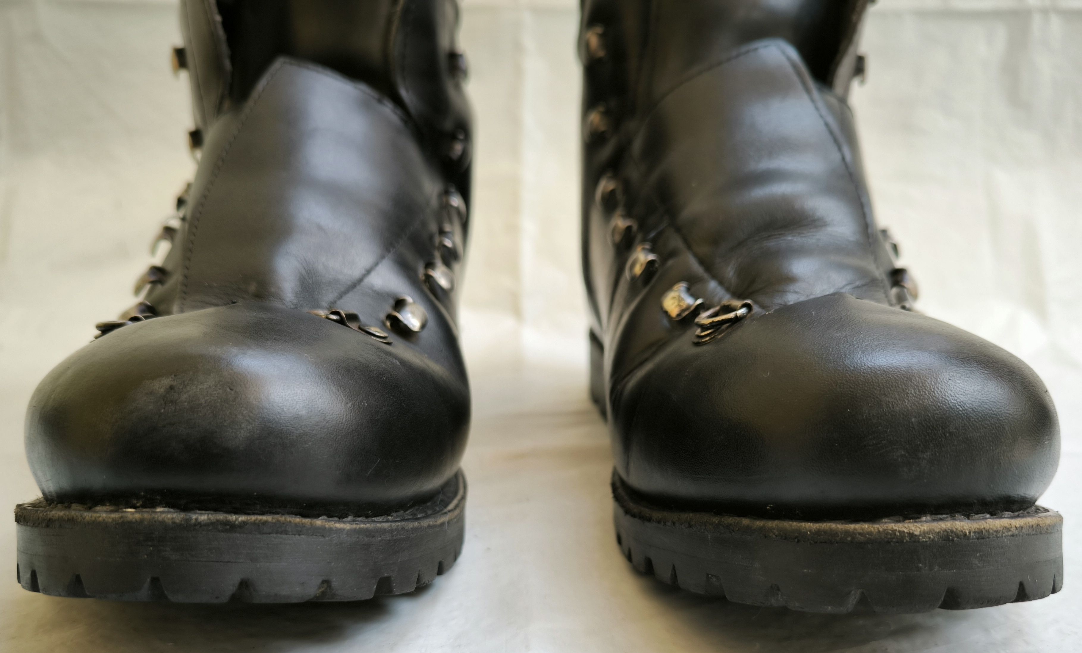 Hanwag Vtg HANWAG hiking boots VIBRAM sole Size US 10 / EU 43 - 5 Thumbnail