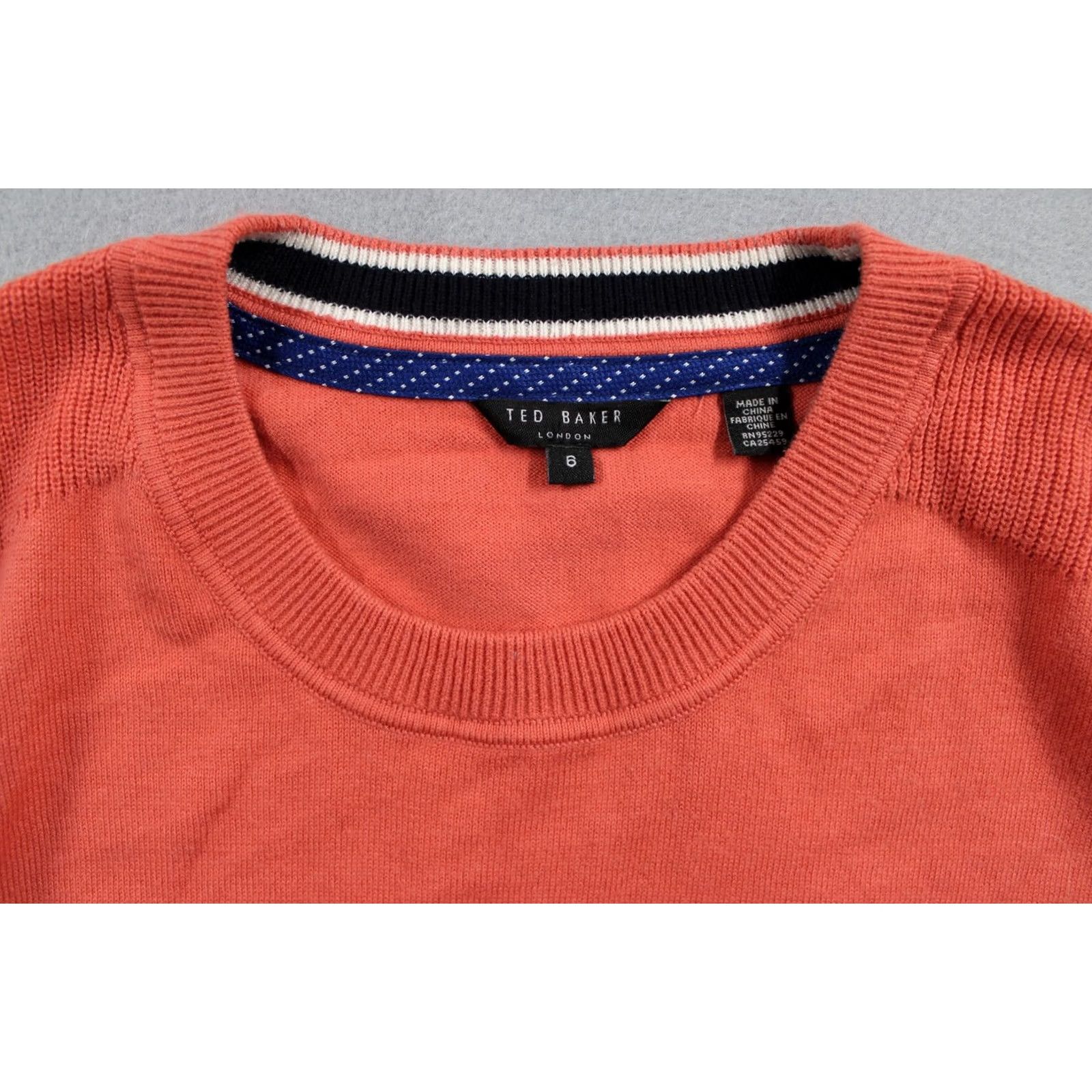 Ted Baker Ted Baker Sweater Mens Large Red Crewneck Knit Pullover Lightweight Casual Size US L / EU 52-54 / 3 - 3 Thumbnail